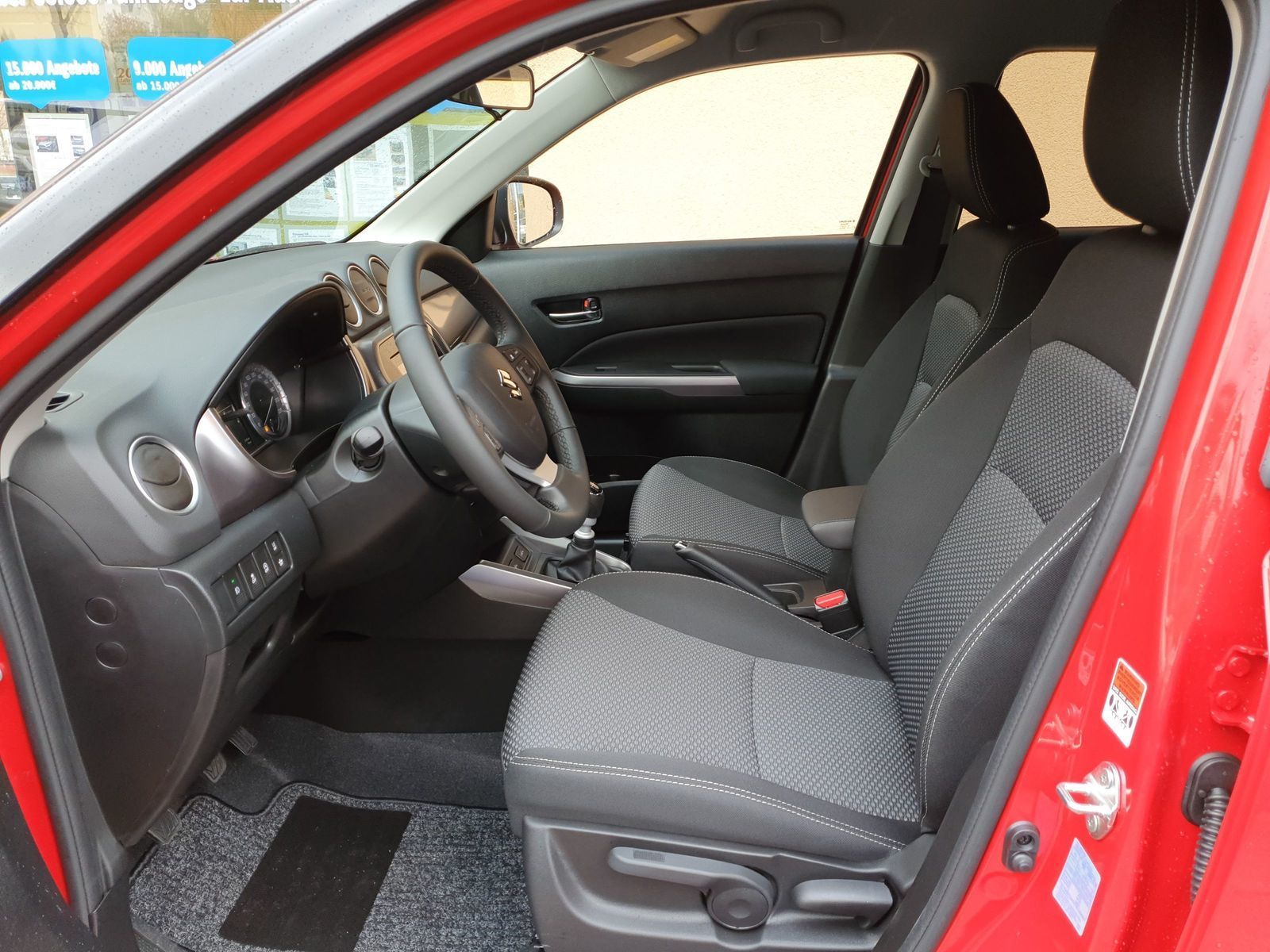 Fahrzeugabbildung Suzuki Vitara 1.4 Comfort Hybrid *LED* *Navi* SOFORT