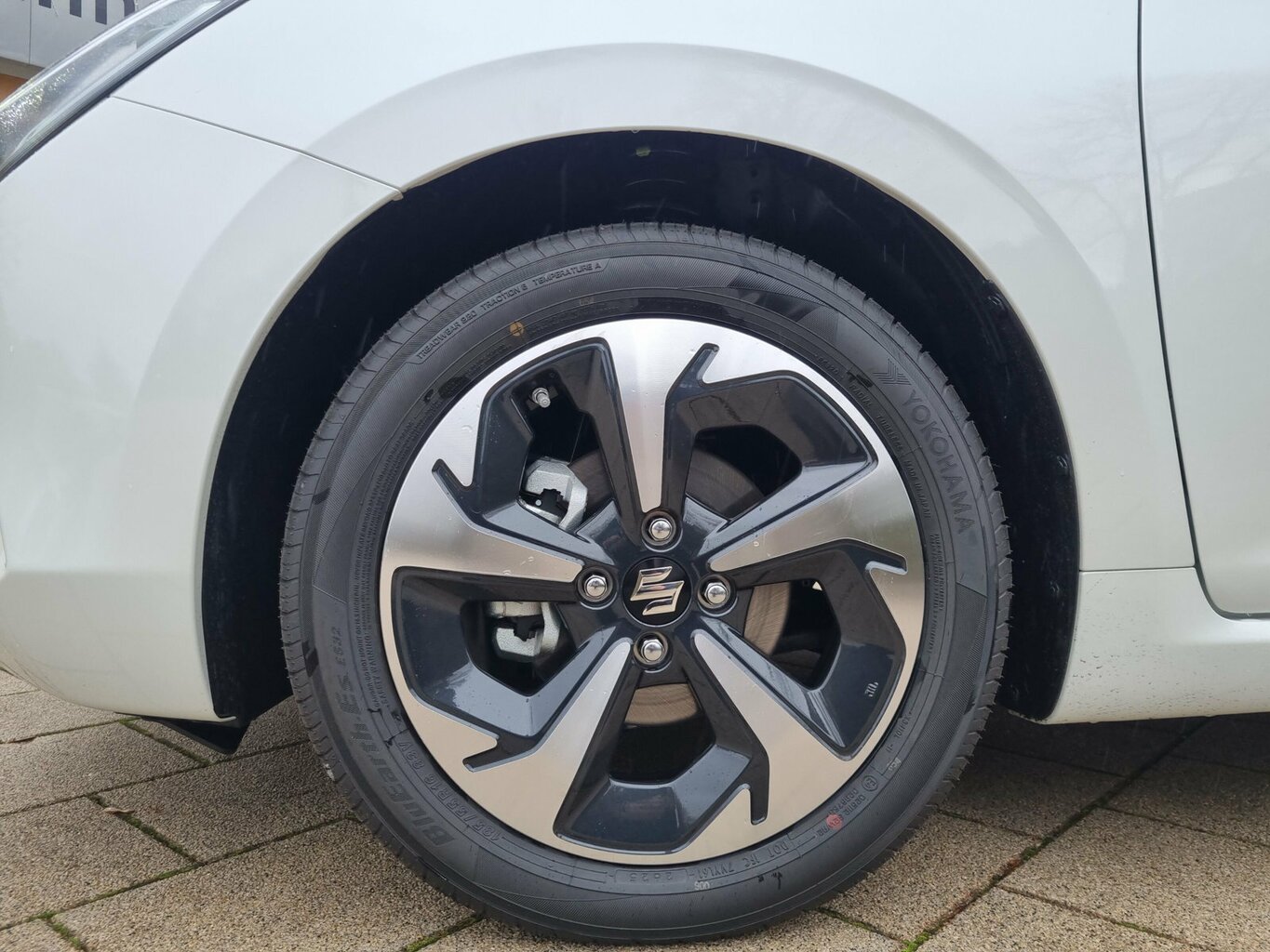 Fahrzeugabbildung Suzuki Swift Comfort+...