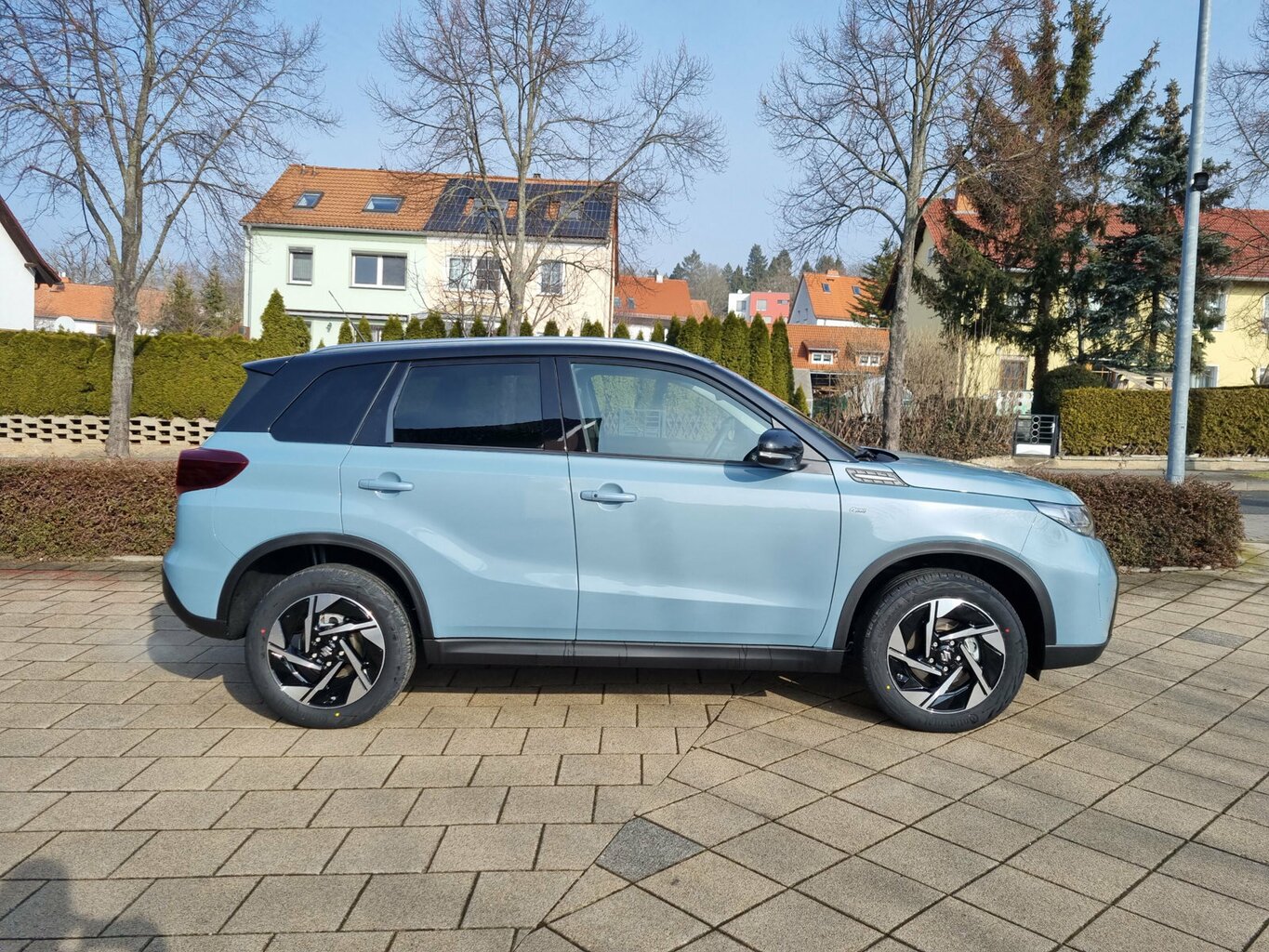Fahrzeugabbildung Suzuki Vitara 1.4 Comfort+ 4x4 Hybrid