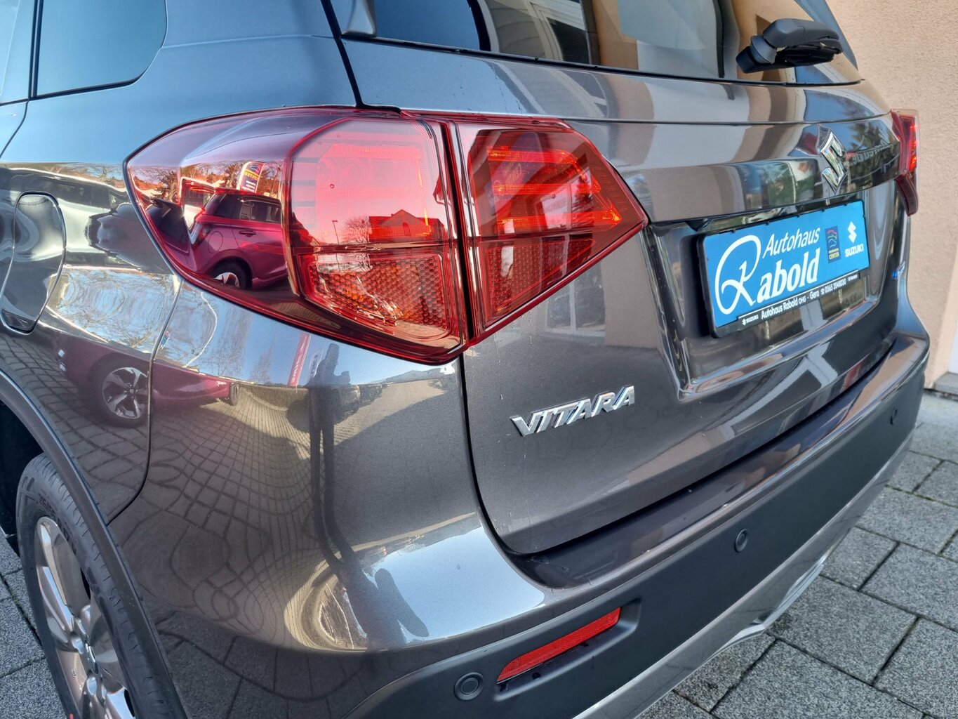 Fahrzeugabbildung Suzuki Vitara 1.4 Comfort Hybrid *LED* *Navi*
