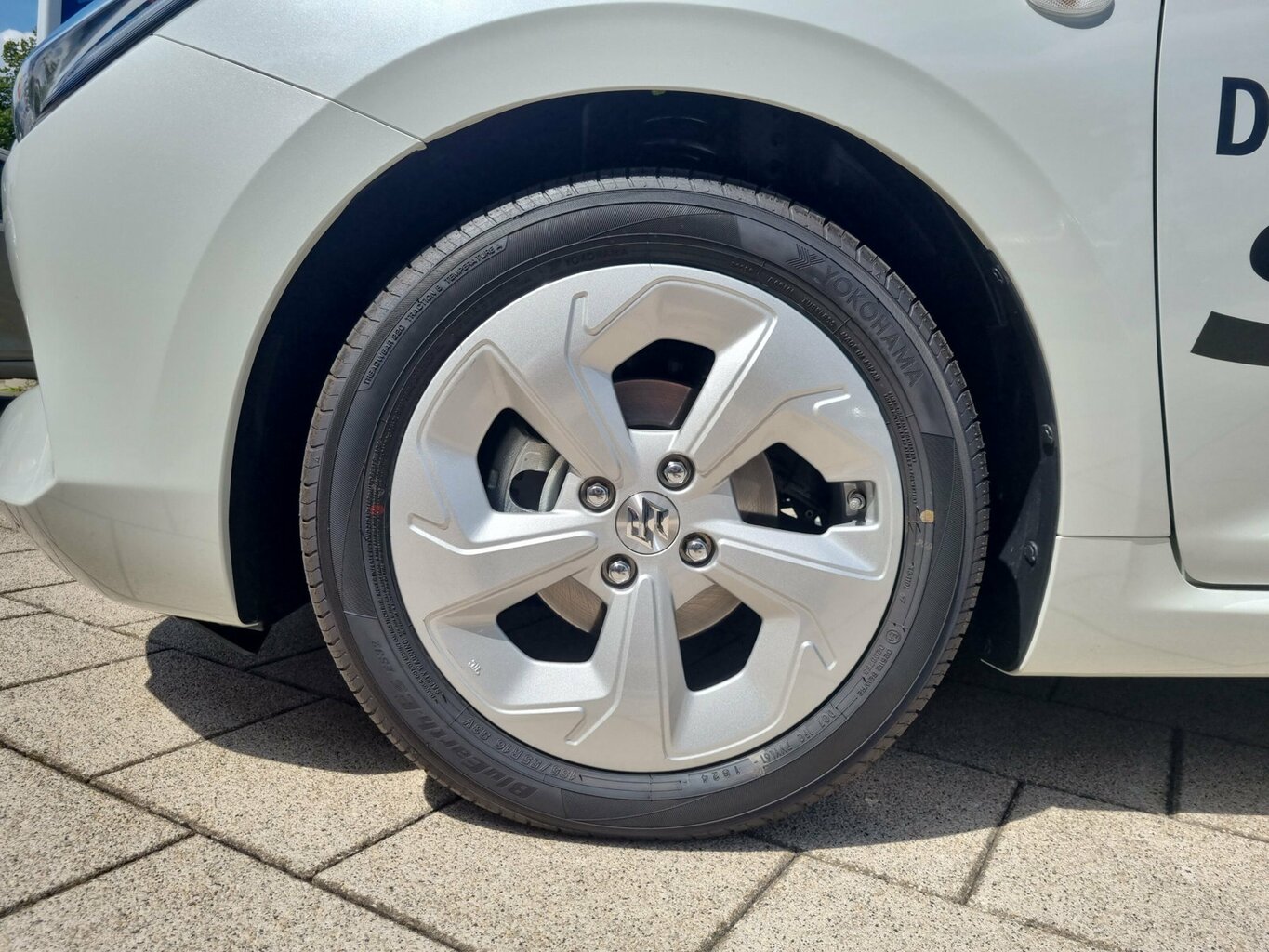 Fahrzeugabbildung Suzuki Swift Comfort *Kamera* *PDC* *SOFORT*