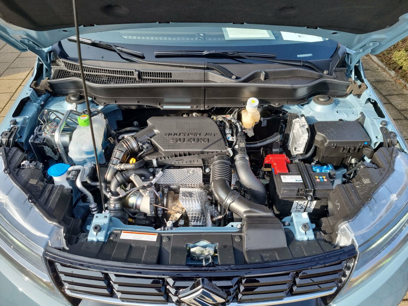 Fahrzeugabbildung Suzuki Vitara 1.4 Comfort+ 4x4 Hybrid