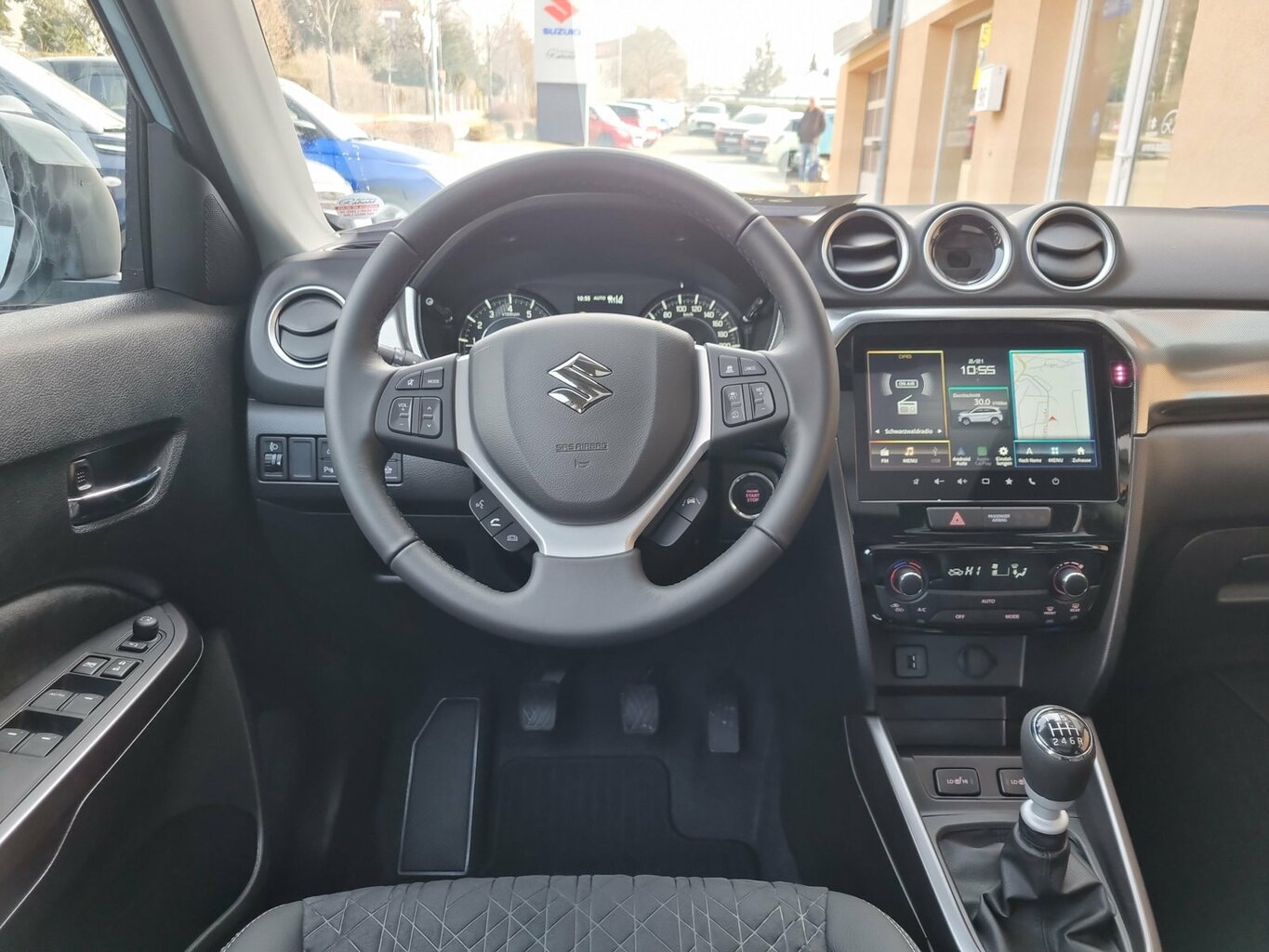 Fahrzeugabbildung Suzuki Vitara 1.4 Comfort+ 4x4 Hybrid