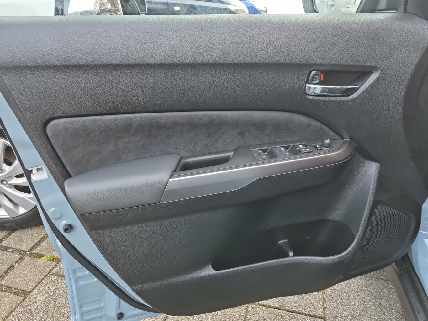 Fahrzeugabbildung Suzuki Vitara 1.4 Comfort+ 4x4 Hybrid