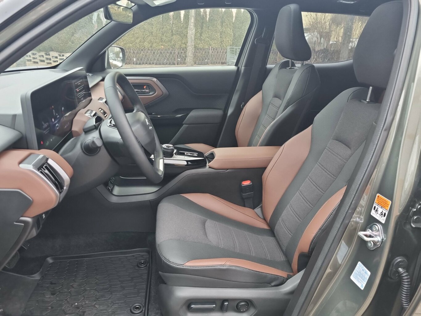 Fahrzeugabbildung Suzuki e VITARA 135 kW eAxle Allgrip-e Comfort+...