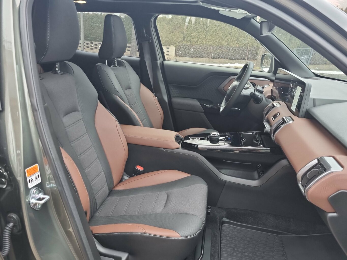 Fahrzeugabbildung Suzuki e VITARA 135 kW eAxle Allgrip-e Comfort+...