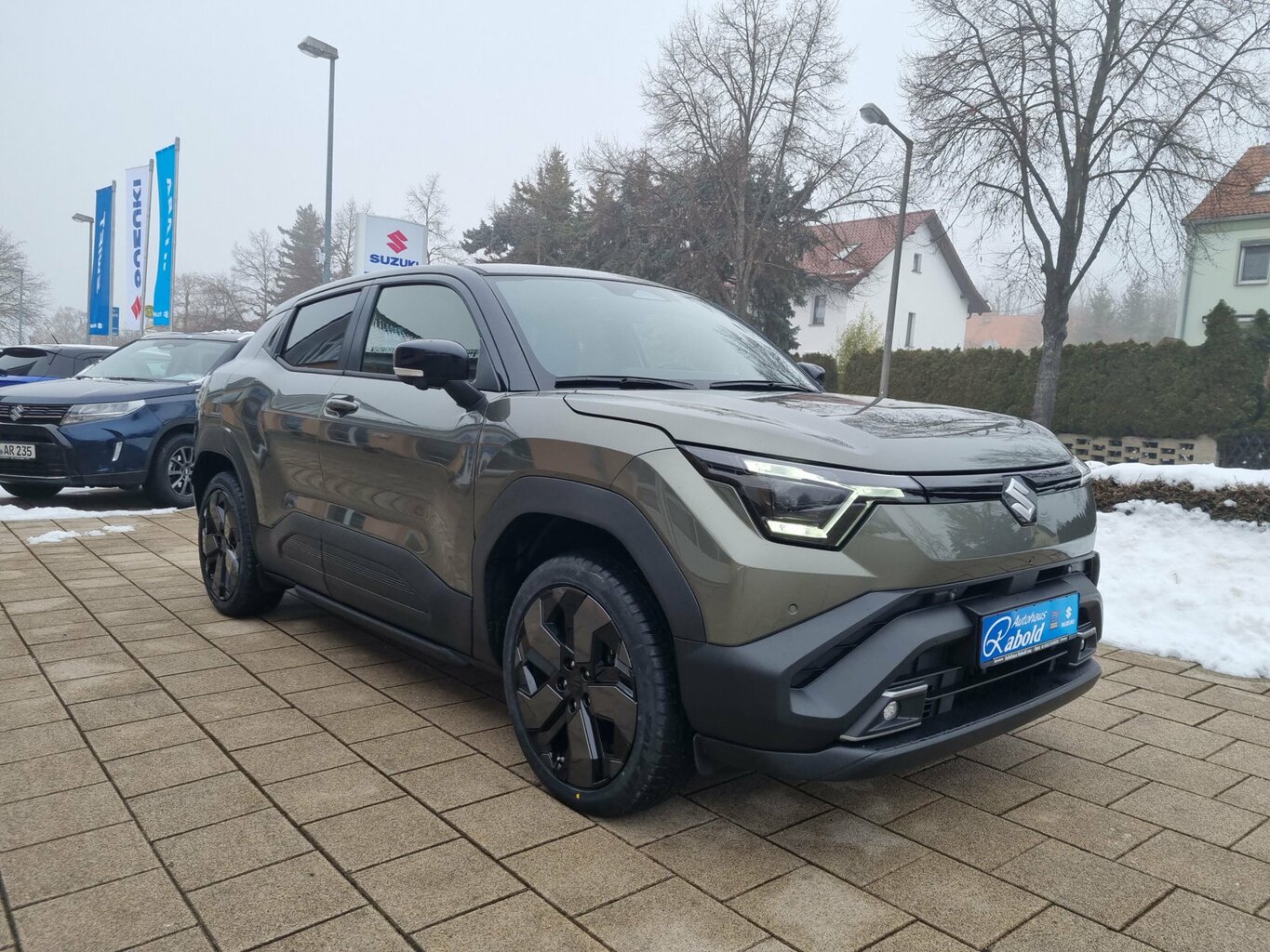 Fahrzeugabbildung Suzuki e VITARA 135 kW eAxle Allgrip-e Comfort+...