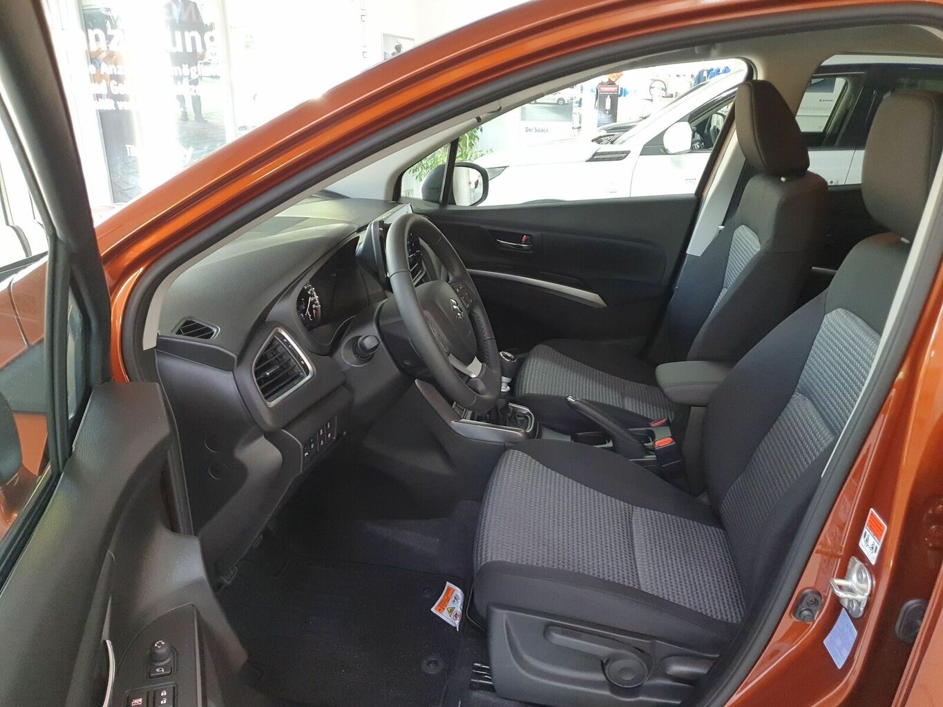 Fahrzeugabbildung Suzuki S-Cross Comfort *Allrad* *4X4*...