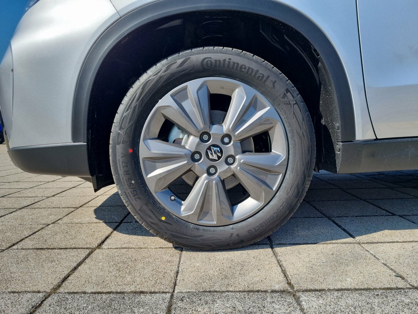 Fahrzeugabbildung Suzuki Vitara 1.4 Comfort Hybrid *LED* *Navi*