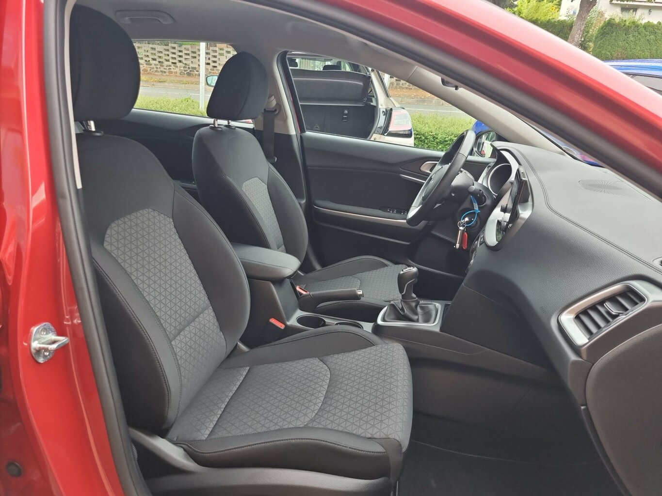 Fahrzeugabbildung Kia cee'd Edition 7 *Scheckheft*...