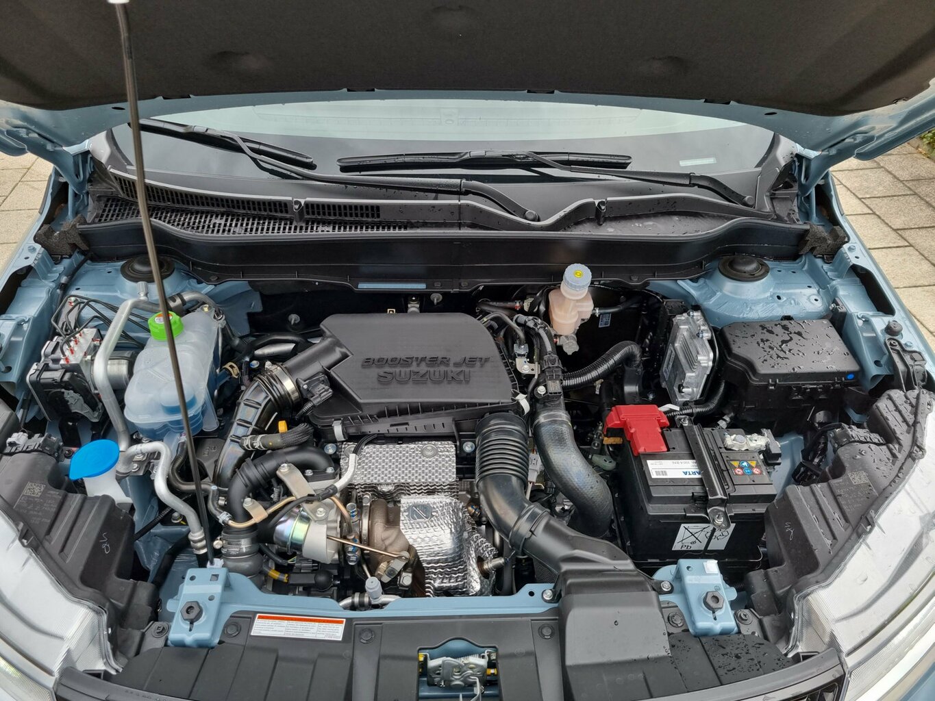 Fahrzeugabbildung Suzuki Vitara 1.4 Comfort Hybrid *LED* *Navi*