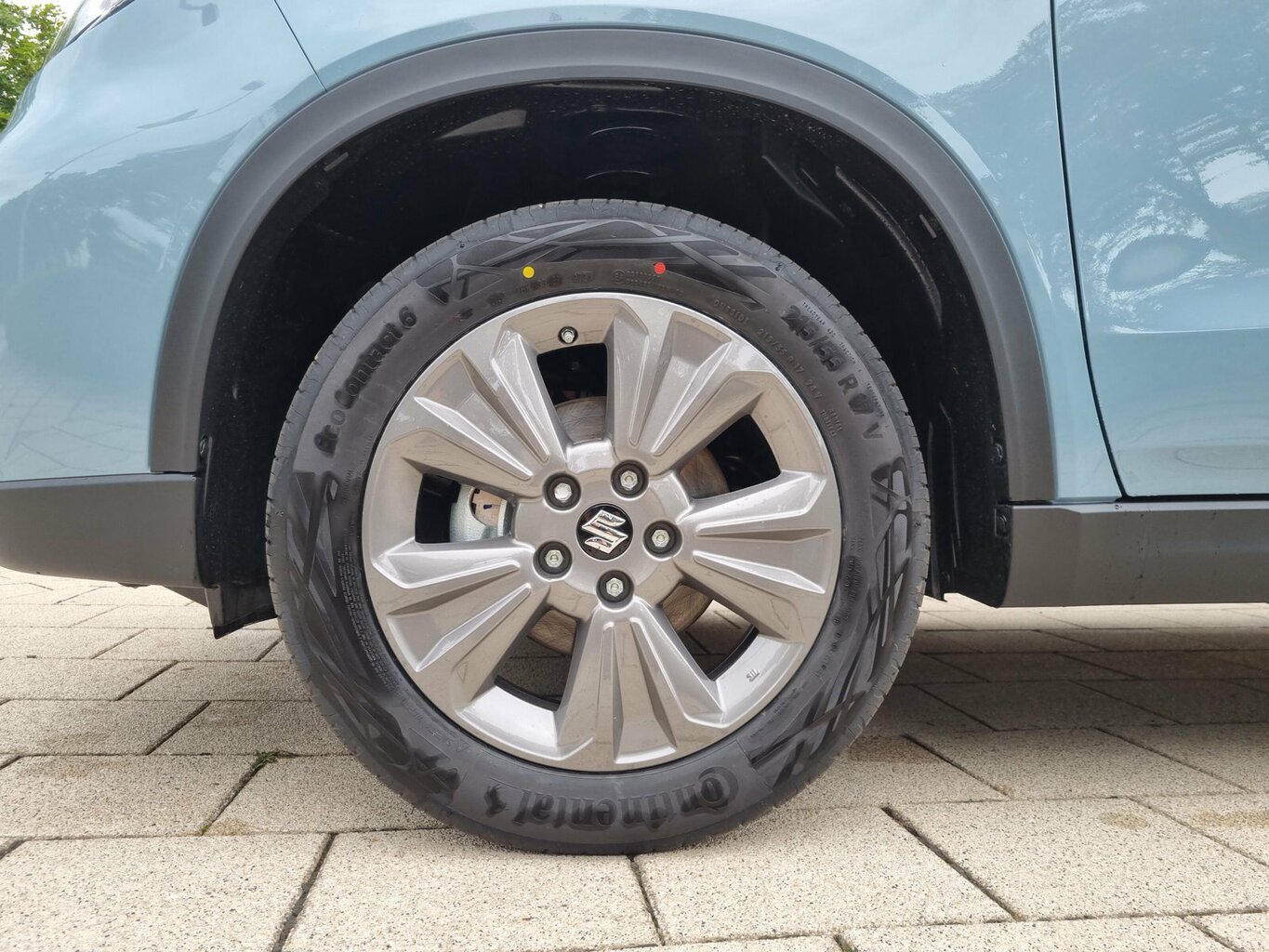 Fahrzeugabbildung Suzuki Vitara 1.4 Comfort Hybrid *LED* *Navi*
