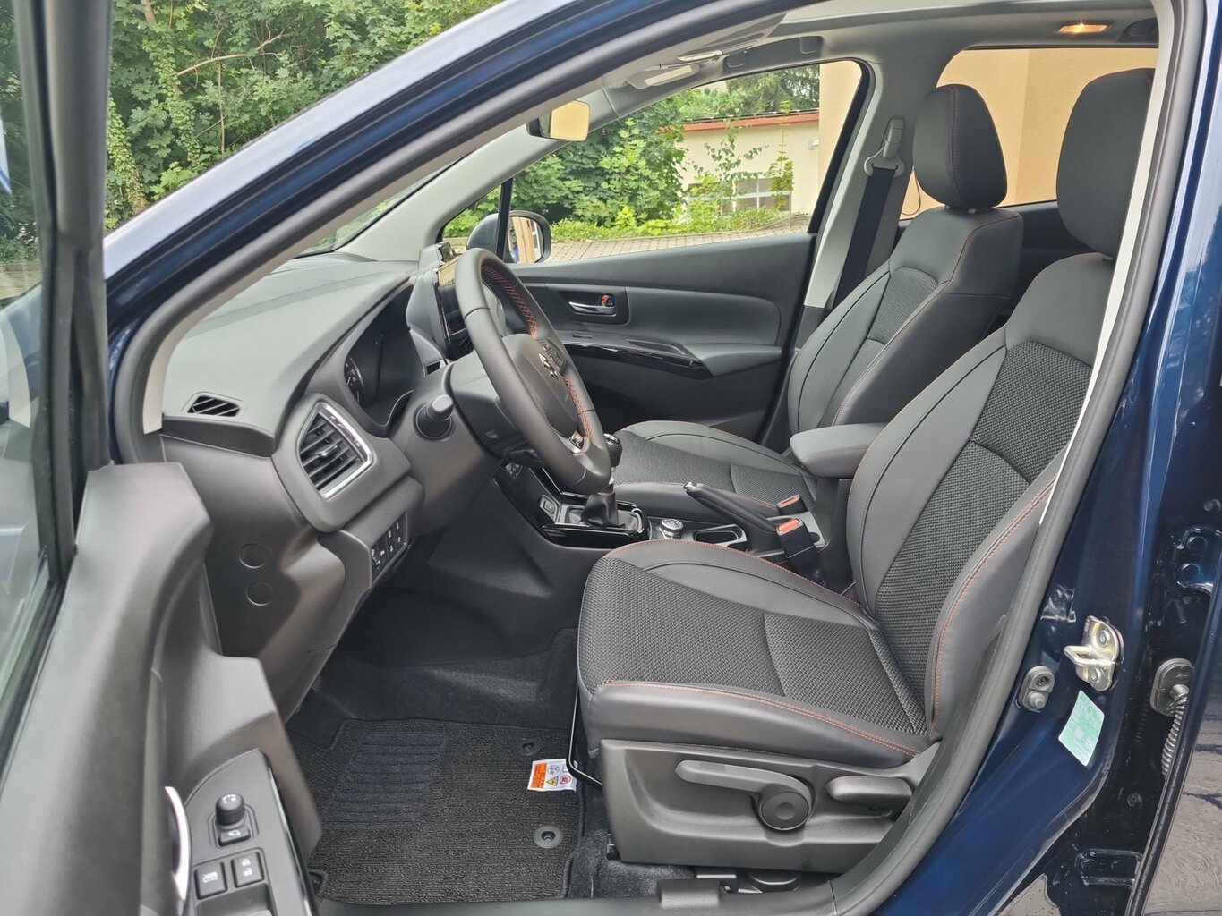 Fahrzeugabbildung Suzuki S-Cross 1.4 Comfort+ 4X4 Allrad X-ITE...
