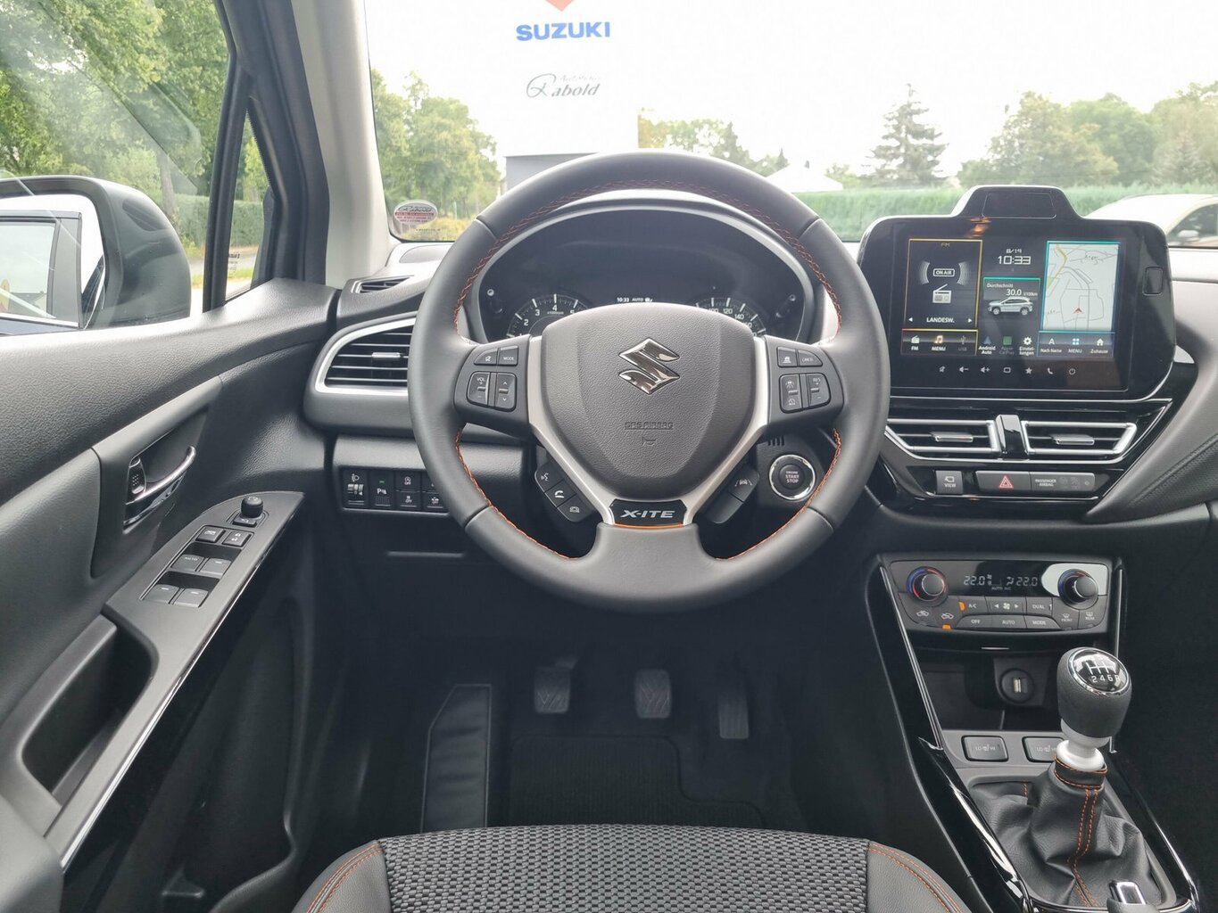 Fahrzeugabbildung Suzuki S-Cross 1.4 Comfort+ 4X4 Allrad X-ITE...