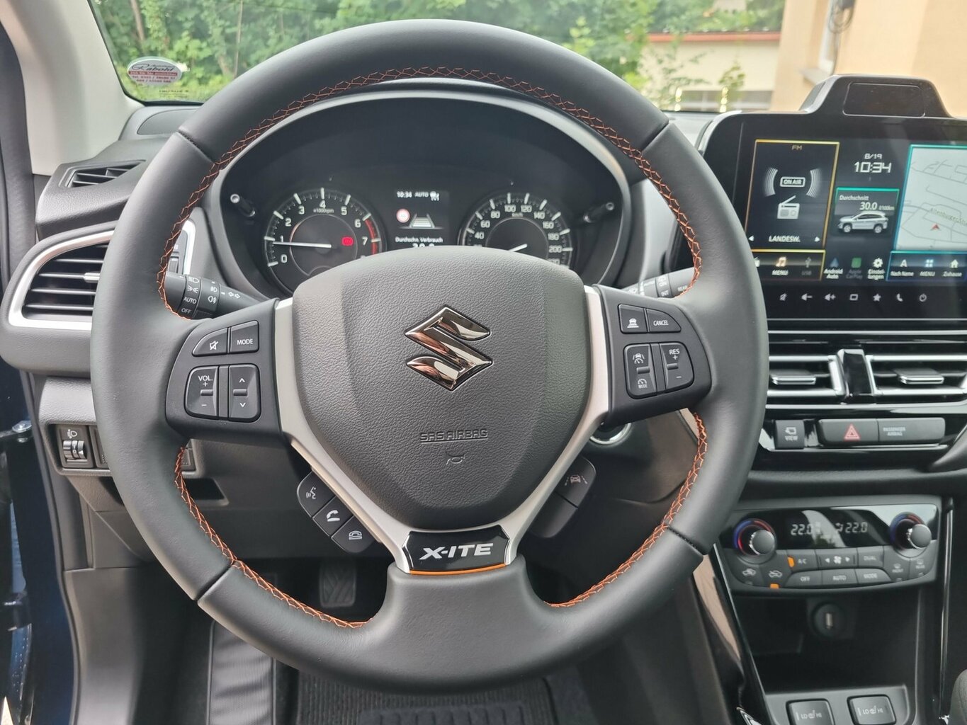 Fahrzeugabbildung Suzuki S-Cross 1.4 Comfort+ 4X4 Allrad X-ITE...