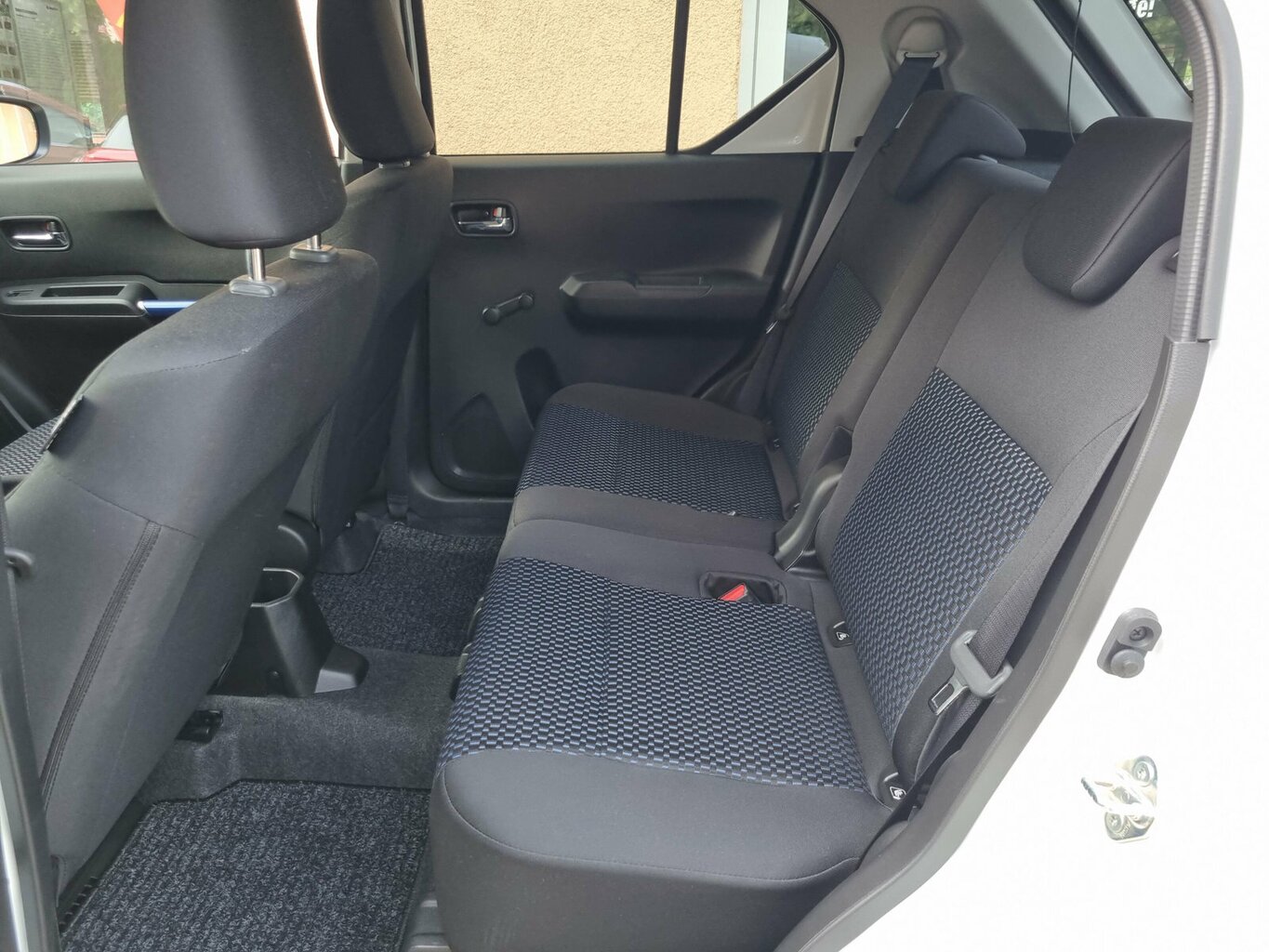 Fahrzeugabbildung Suzuki Ignis Comfort *Hybrid* SOFORT