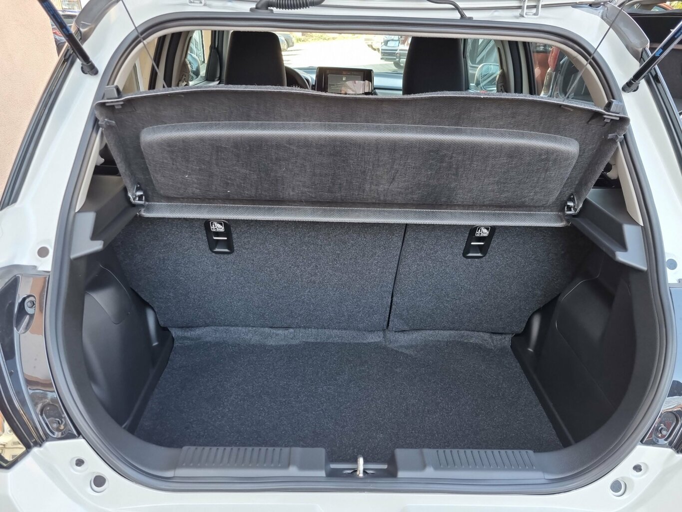 Fahrzeugabbildung Suzuki Swift Comfort+ *AUTOMATIK*...