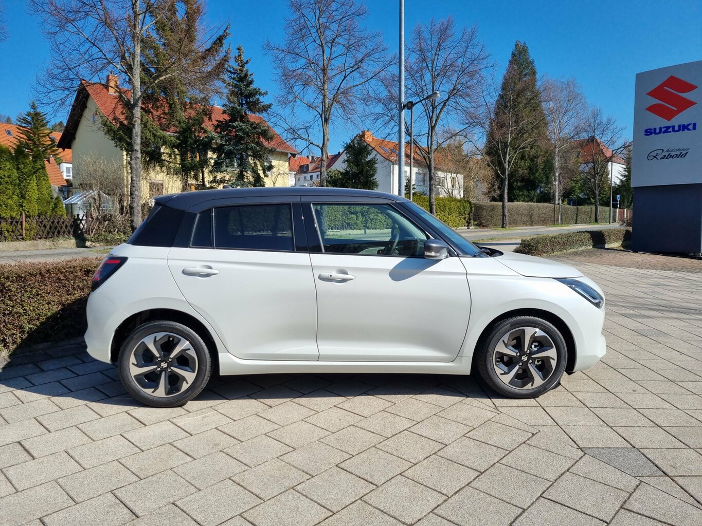 Fahrzeugabbildung Suzuki Swift Comfort+ *AUTOMATIK*...