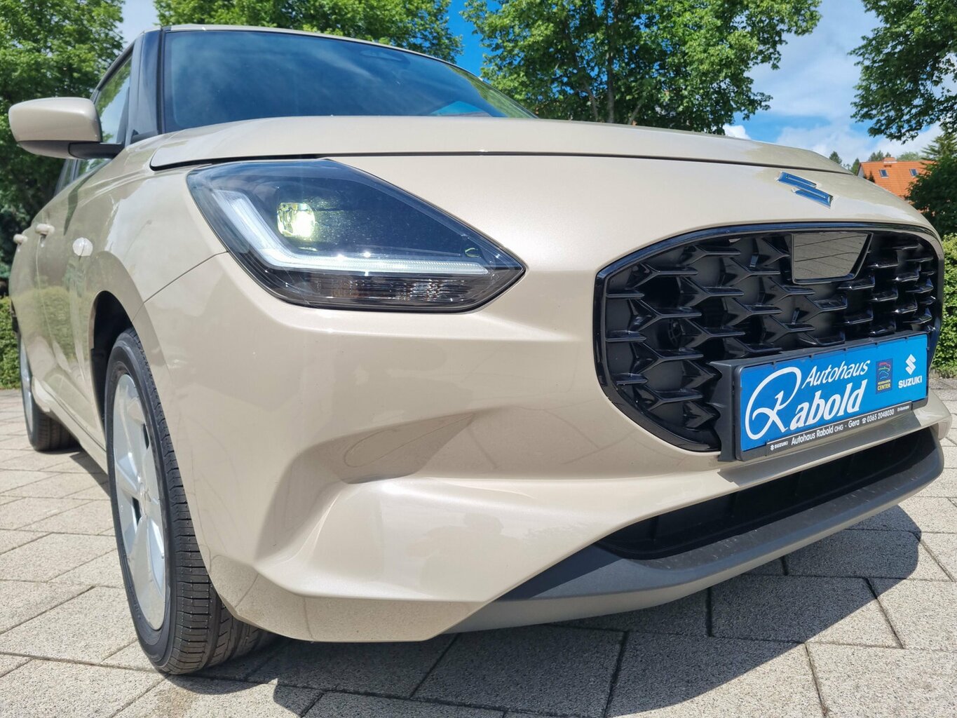 Fahrzeugabbildung Suzuki Swift Comfort *Navi* *PDC* *Kamera*