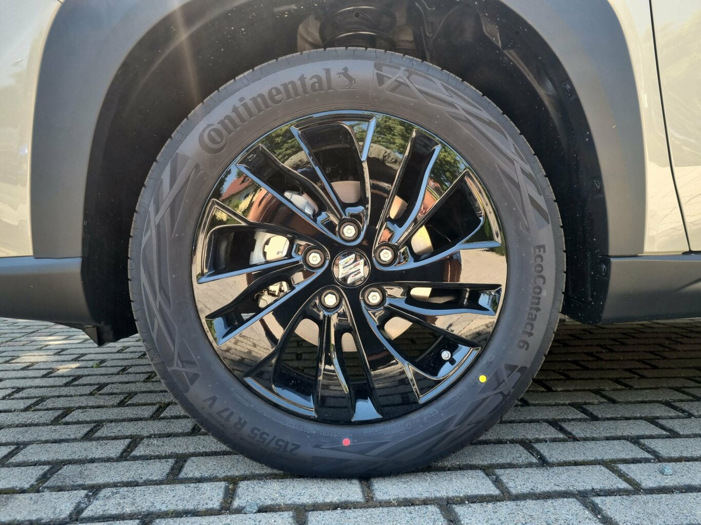 Fahrzeugabbildung Suzuki S-Cross 1.4 Comfort+ 4X4 Allrad X-ITE...