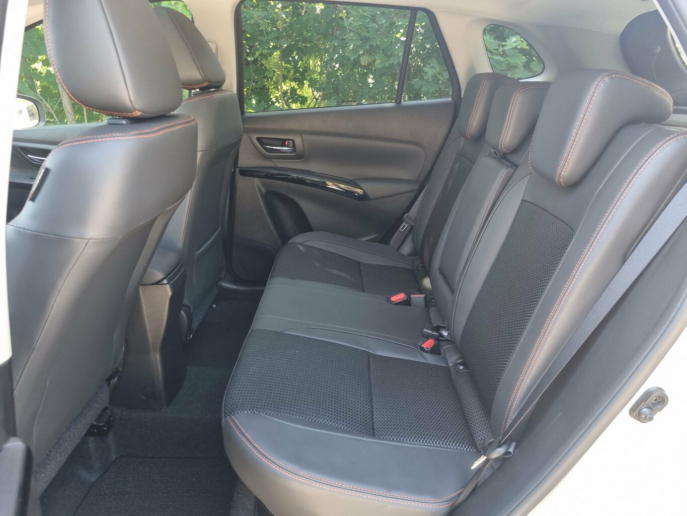 Fahrzeugabbildung Suzuki S-Cross 1.4 Comfort+ 4X4 Allrad X-ITE...