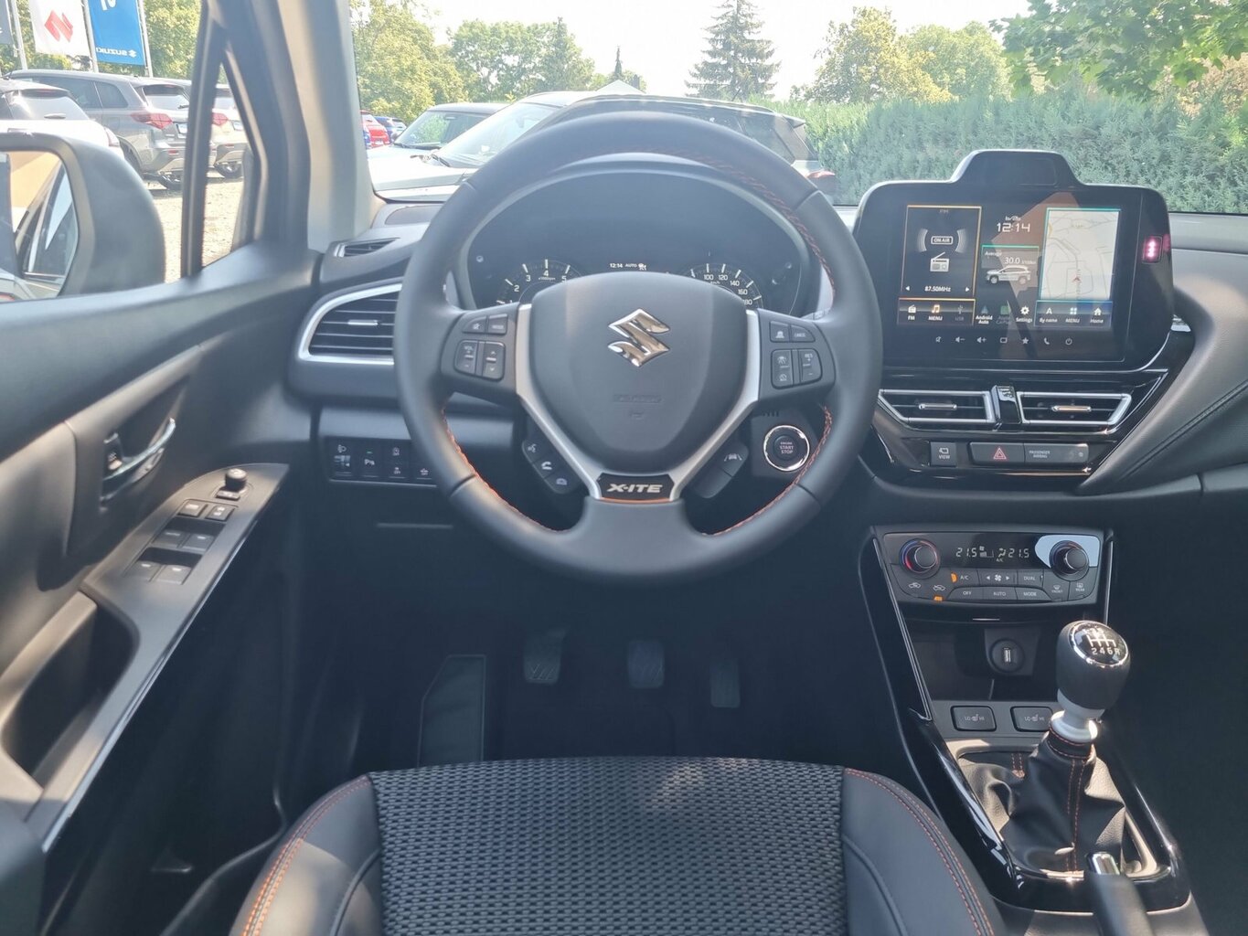 Fahrzeugabbildung Suzuki S-Cross 1.4 Comfort+ 4X4 Allrad X-ITE...