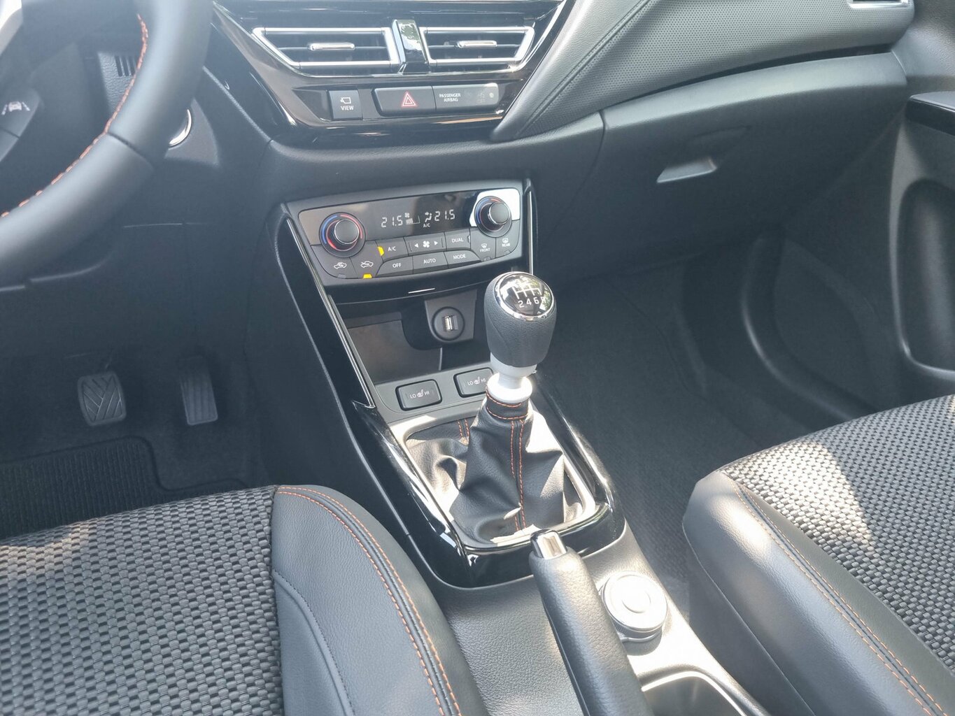 Fahrzeugabbildung Suzuki S-Cross 1.4 Comfort+ 4X4 Allrad X-ITE...