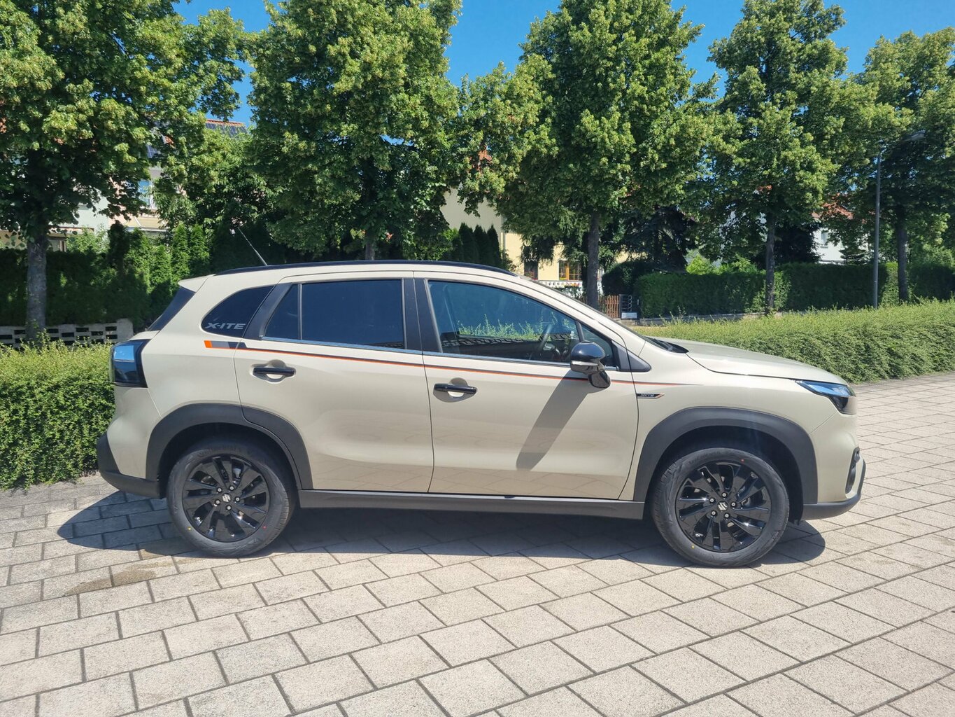 Fahrzeugabbildung Suzuki S-Cross 1.4 Comfort+ 4X4 Allrad X-ITE...