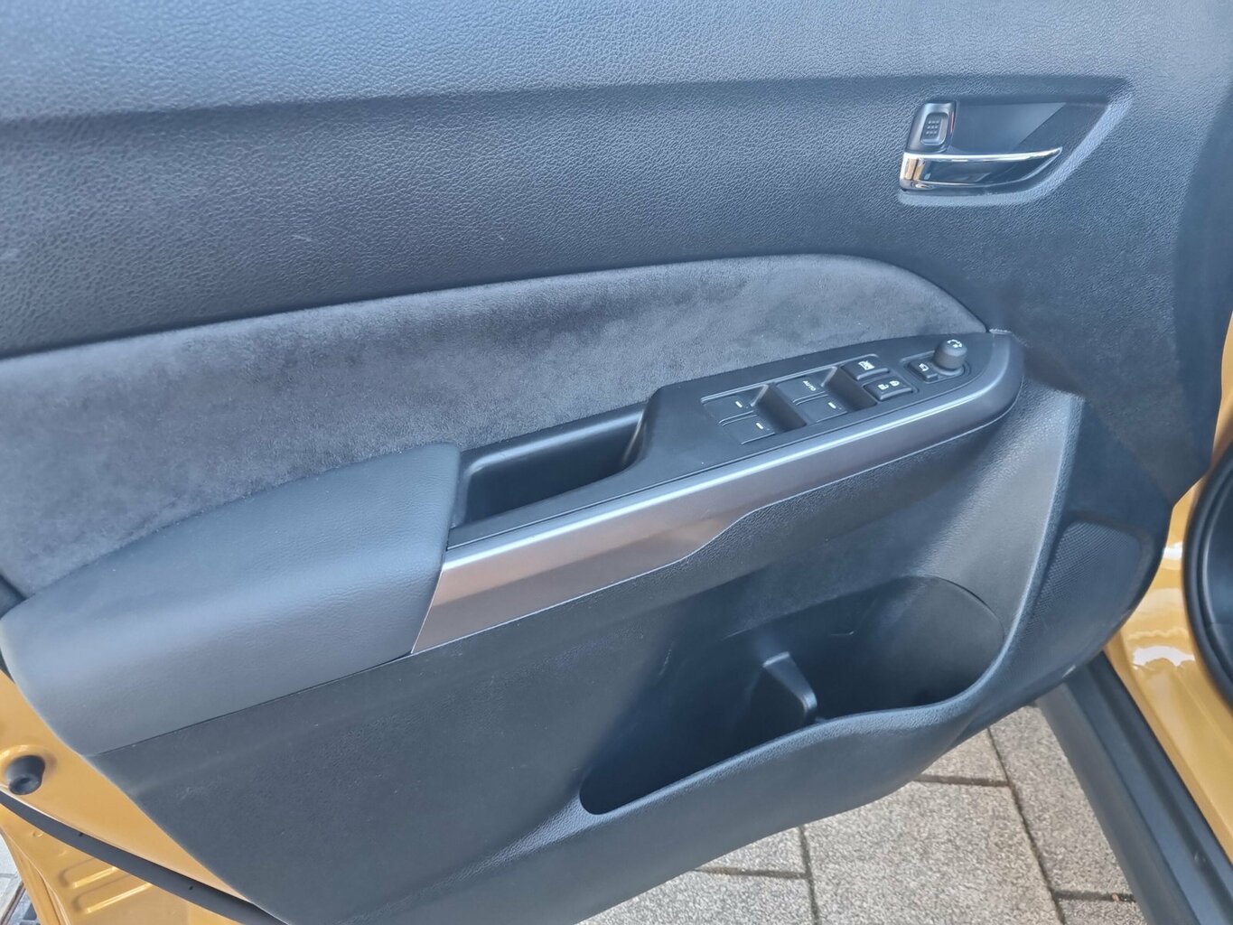 Fahrzeugabbildung Suzuki Vitara 1.4 Comfort+ Hybrid 2WD...