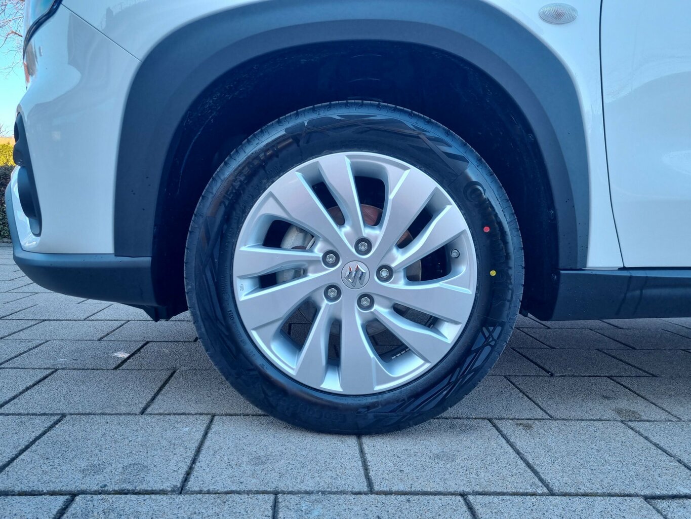 Fahrzeugabbildung Suzuki S-Cross *Navigation* *PDC* *Kamera*