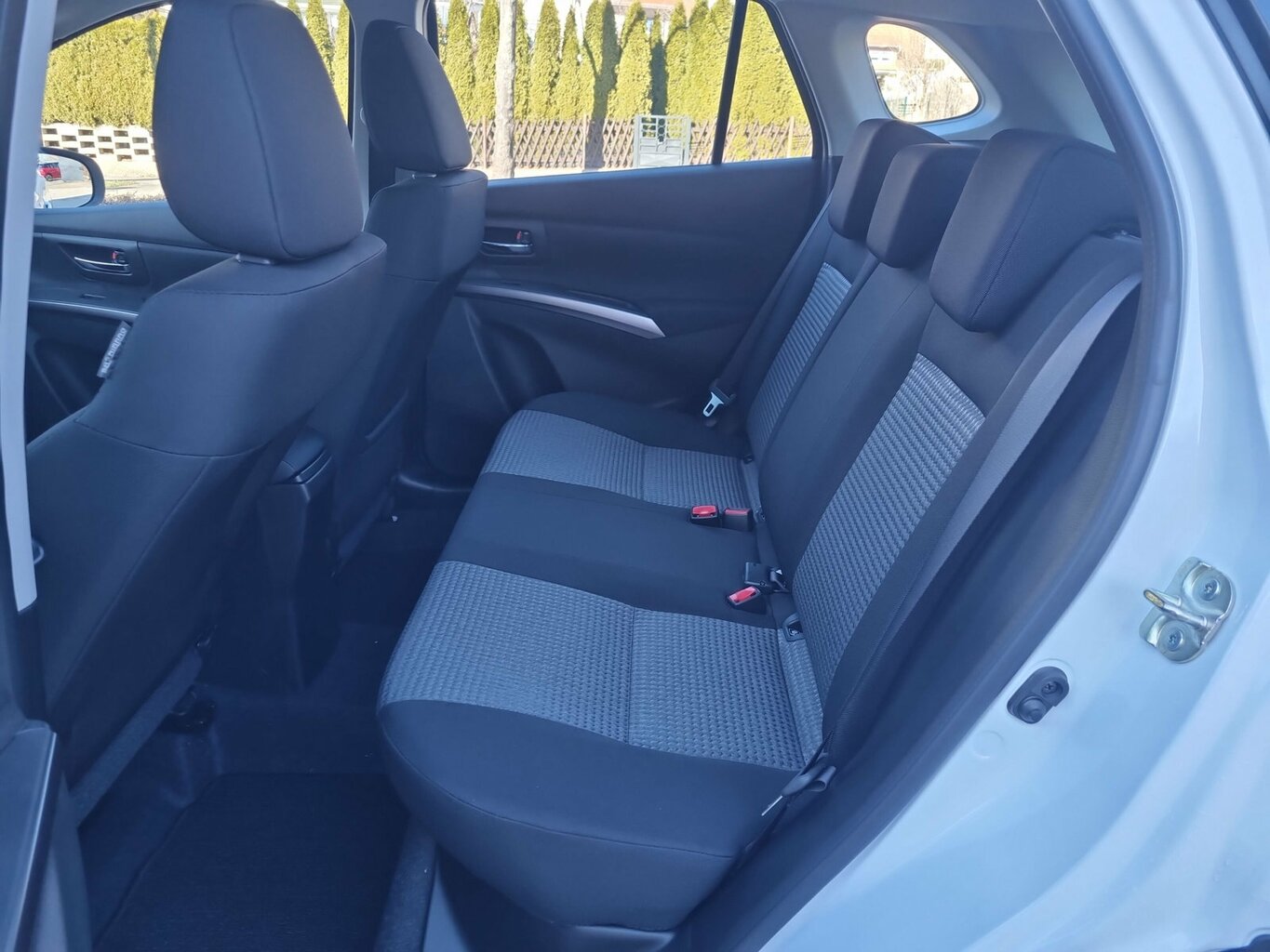 Fahrzeugabbildung Suzuki S-Cross *Navigation* *PDC* *Kamera*