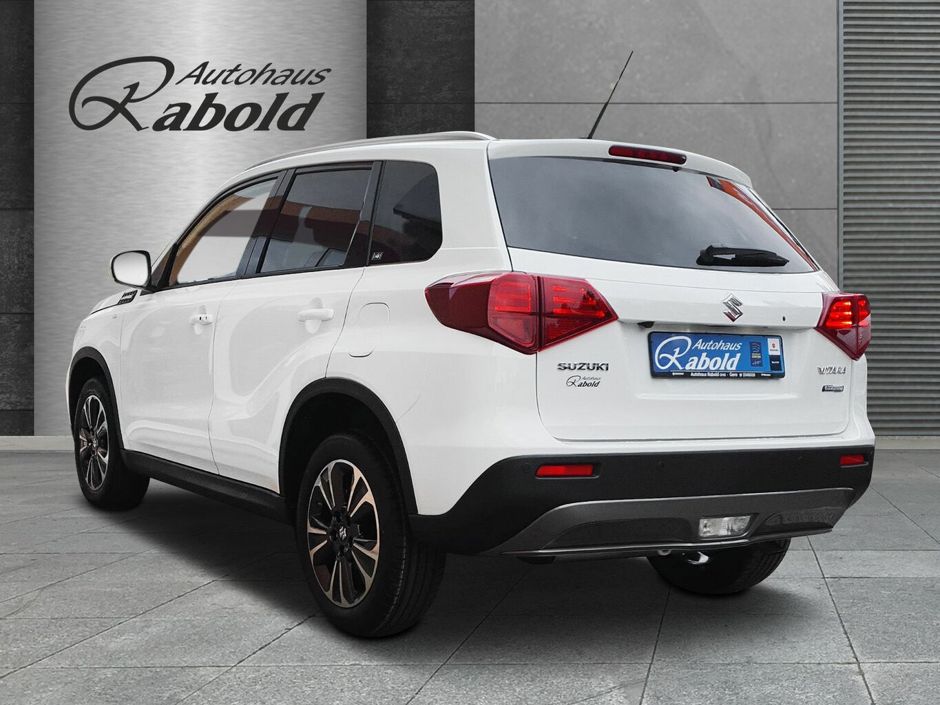 Fahrzeugabbildung Suzuki Vitara Comfort+ *Automatik* 4X4 *1. Hand*...