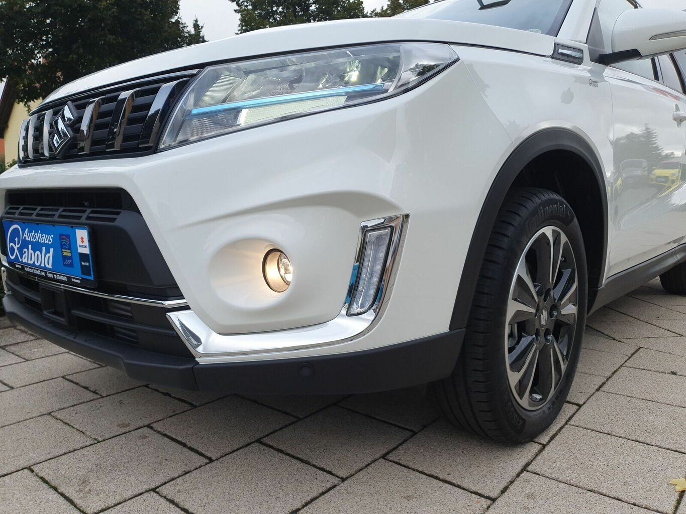 Fahrzeugabbildung Suzuki Vitara Comfort+ *Automatik* 4X4 *1. Hand*...