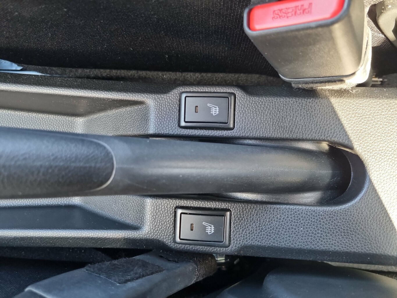 Fahrzeugabbildung Suzuki Ignis Comfort *Hybrid* *Jahreswagen* PDC...