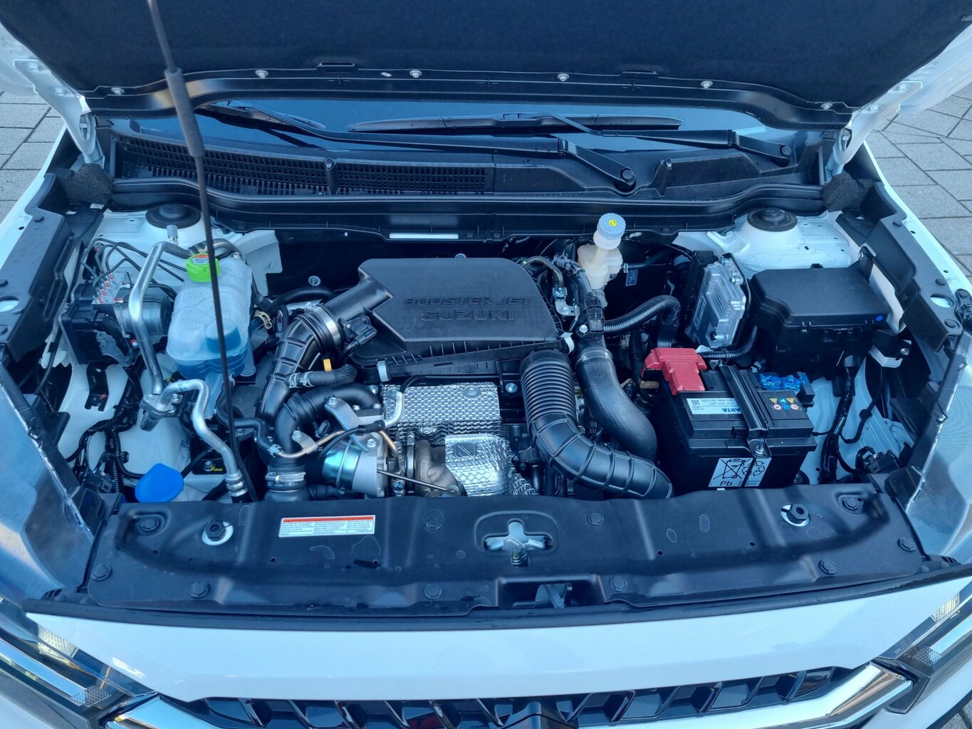 Fahrzeugabbildung Suzuki S-Cross *Navigation* *PDC* *Kamera*...
