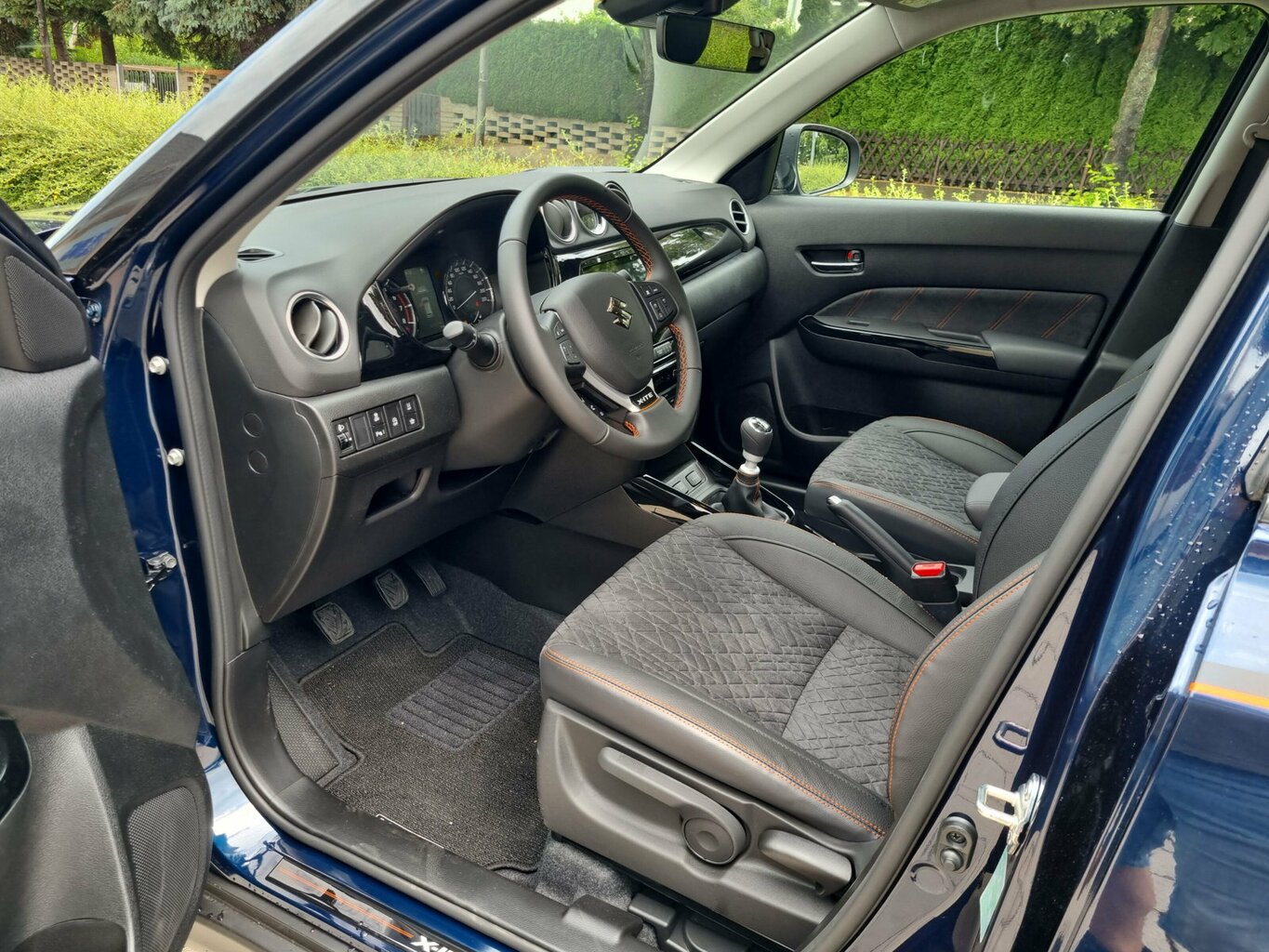 Fahrzeugabbildung Suzuki Vitara 1.4 Comfort+ X-ITE | 8 Jahre Garantie...
