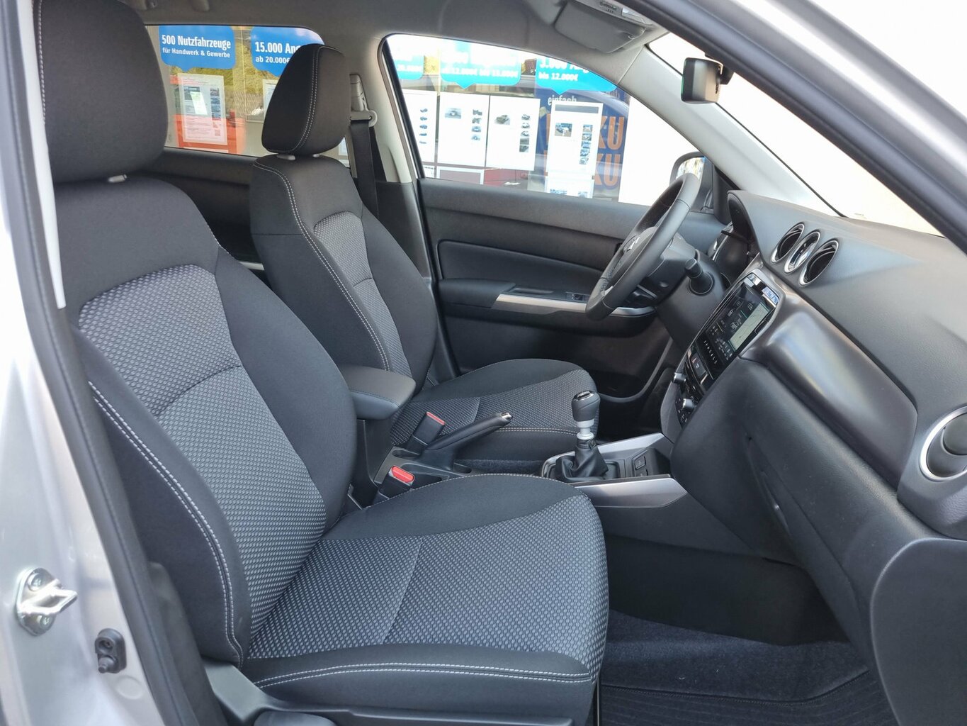 Fahrzeugabbildung Suzuki Vitara 1.4 Comfort Hybrid *LED* *Navi*