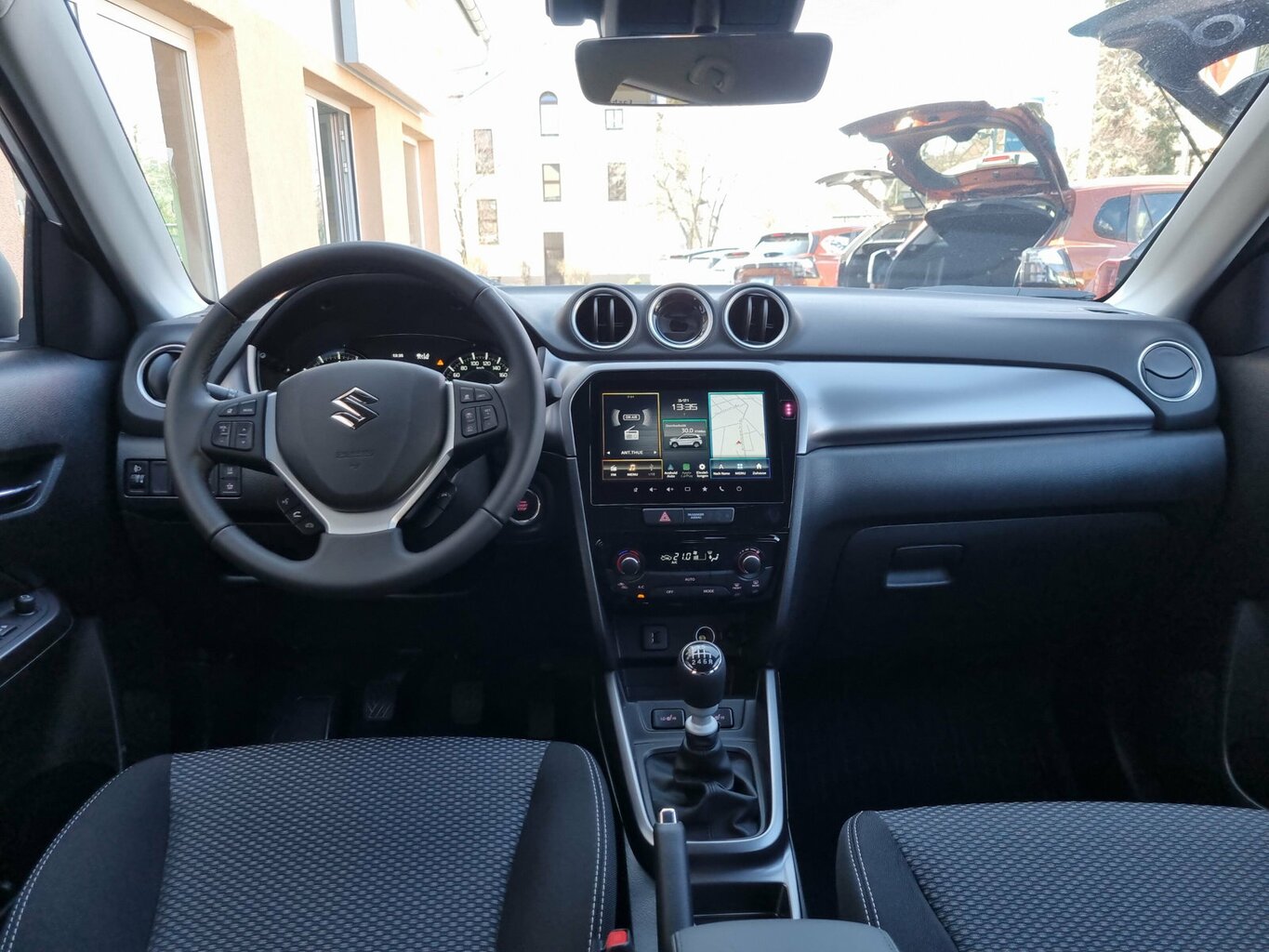 Fahrzeugabbildung Suzuki Vitara 1.4 Comfort Hybrid *LED* *Navi*