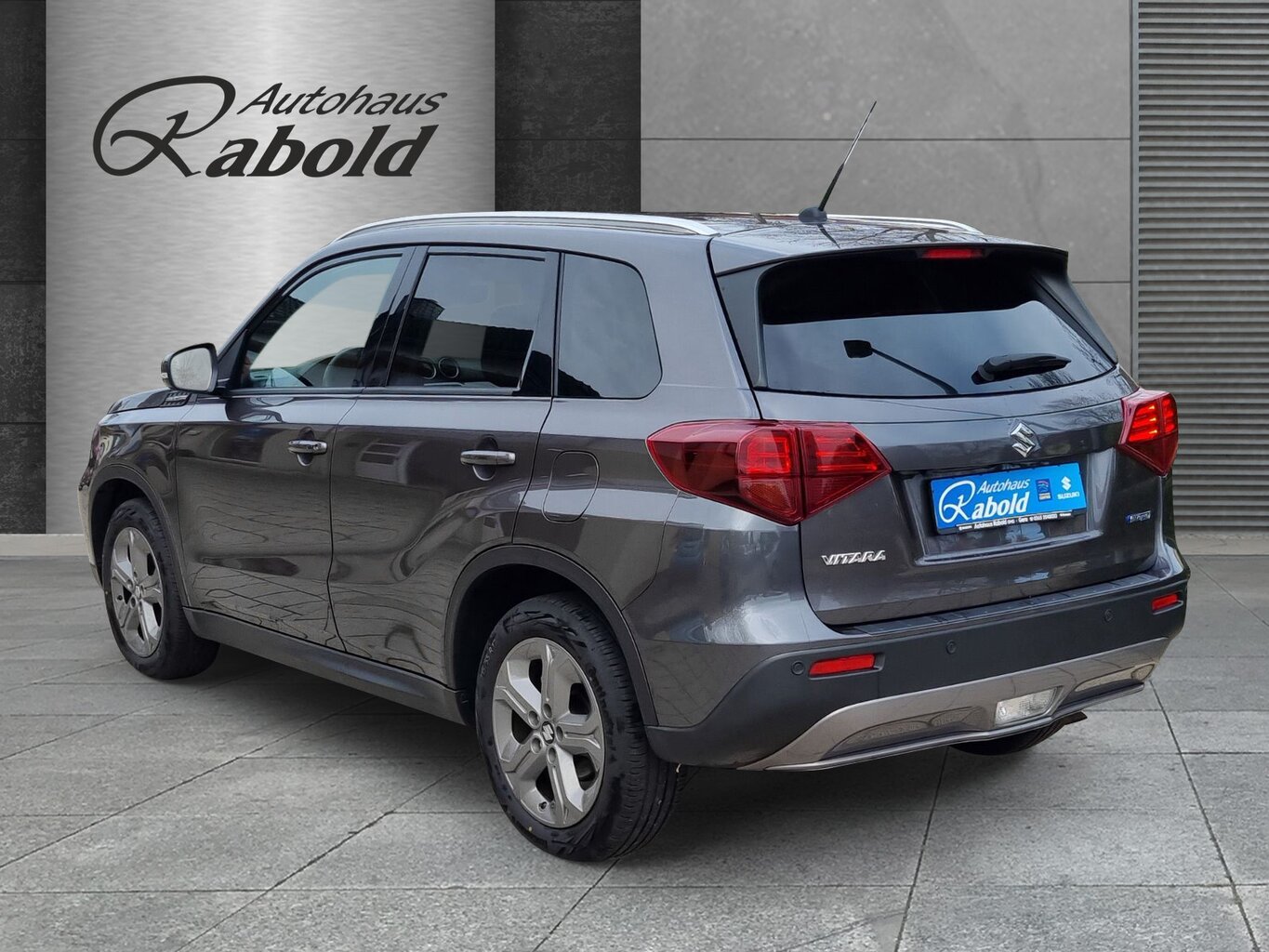 Fahrzeugabbildung Suzuki Vitara 1.4 Comfort+ PLUS 4x4 Hybrid...