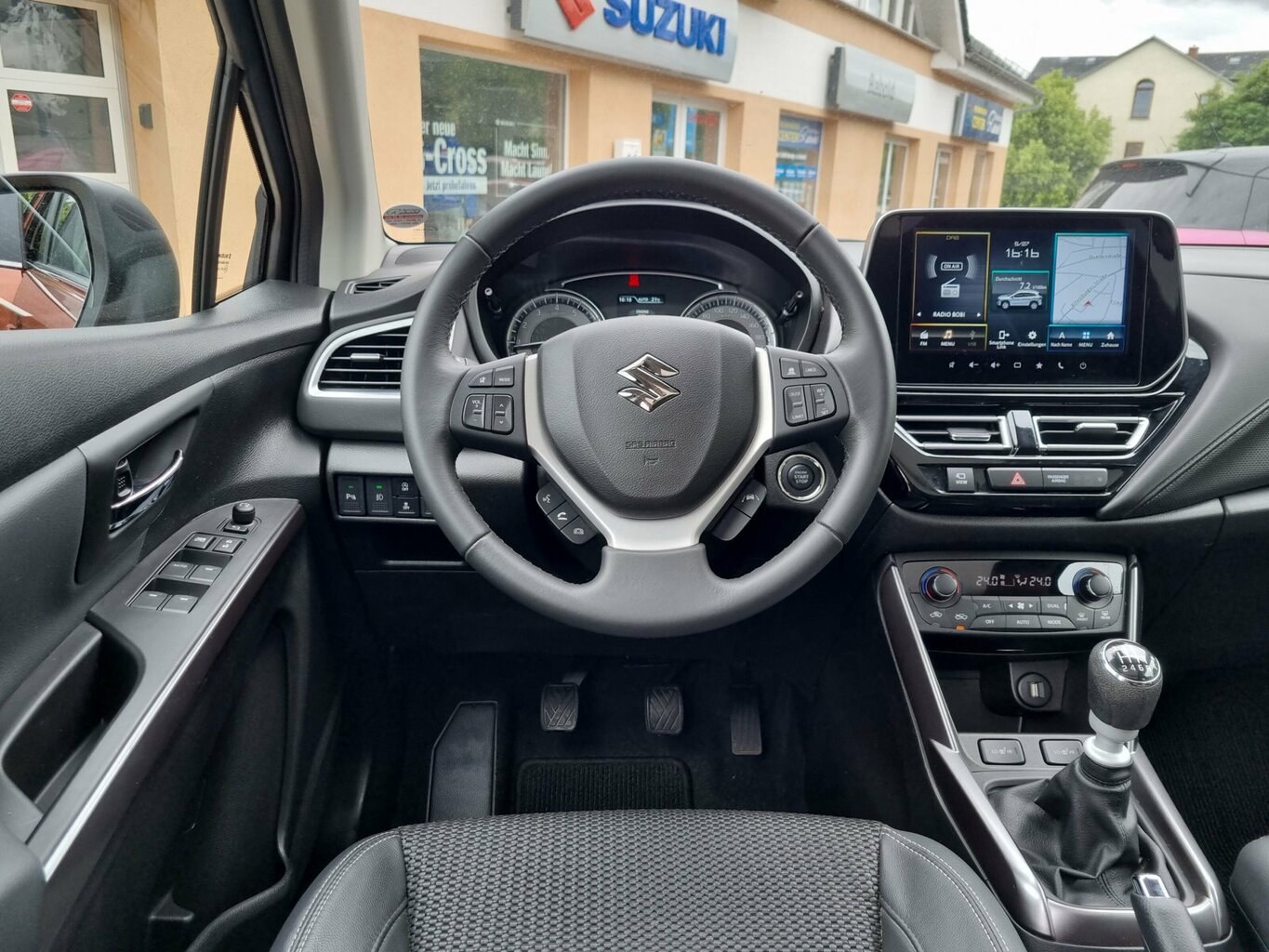 Fahrzeugabbildung Suzuki S-Cross 1.4 Comfort+ 4X4 Allrad *SOFORT*