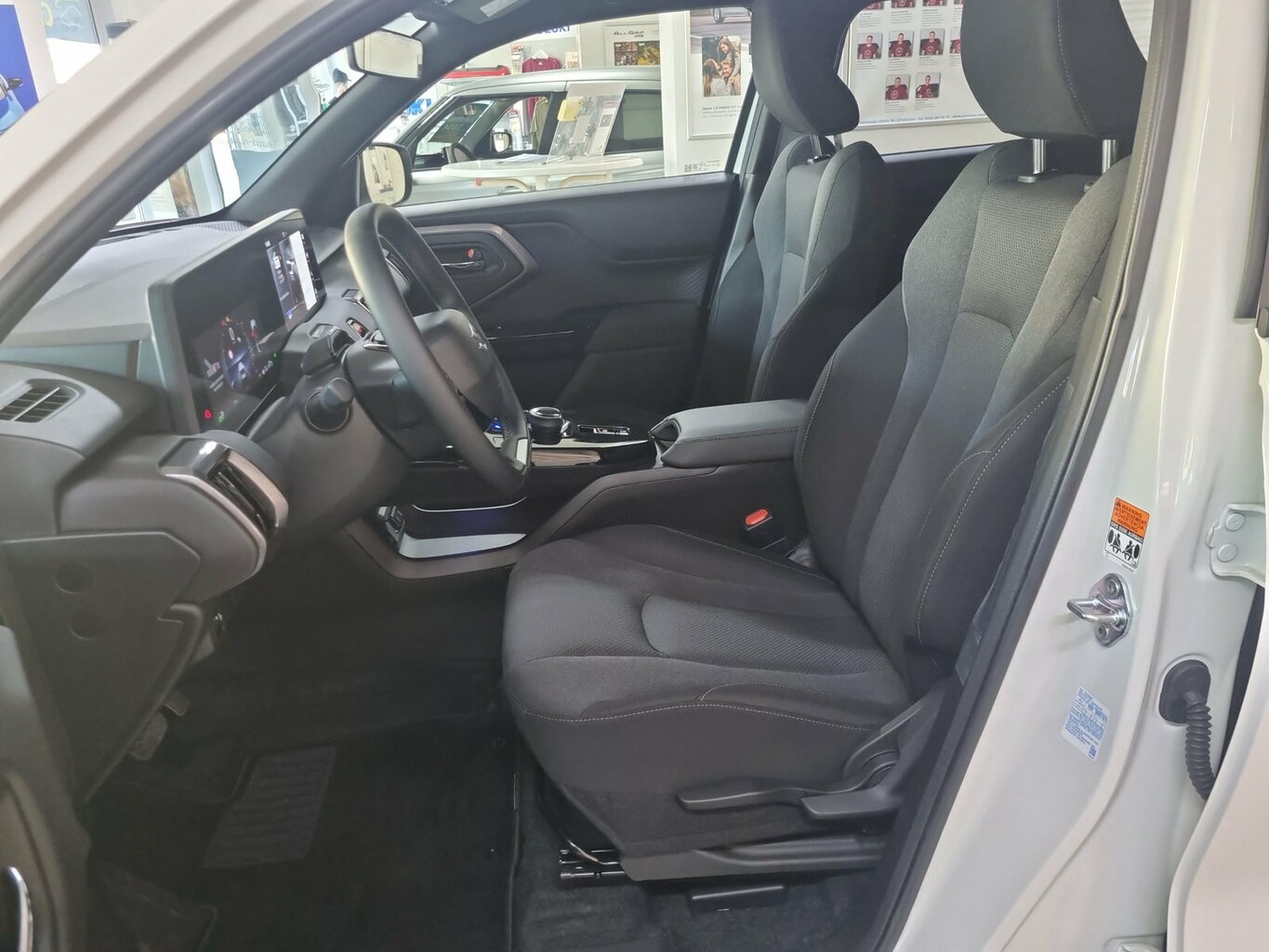 Fahrzeugabbildung Suzuki e VITARA 128 kW eAxle Comfort...