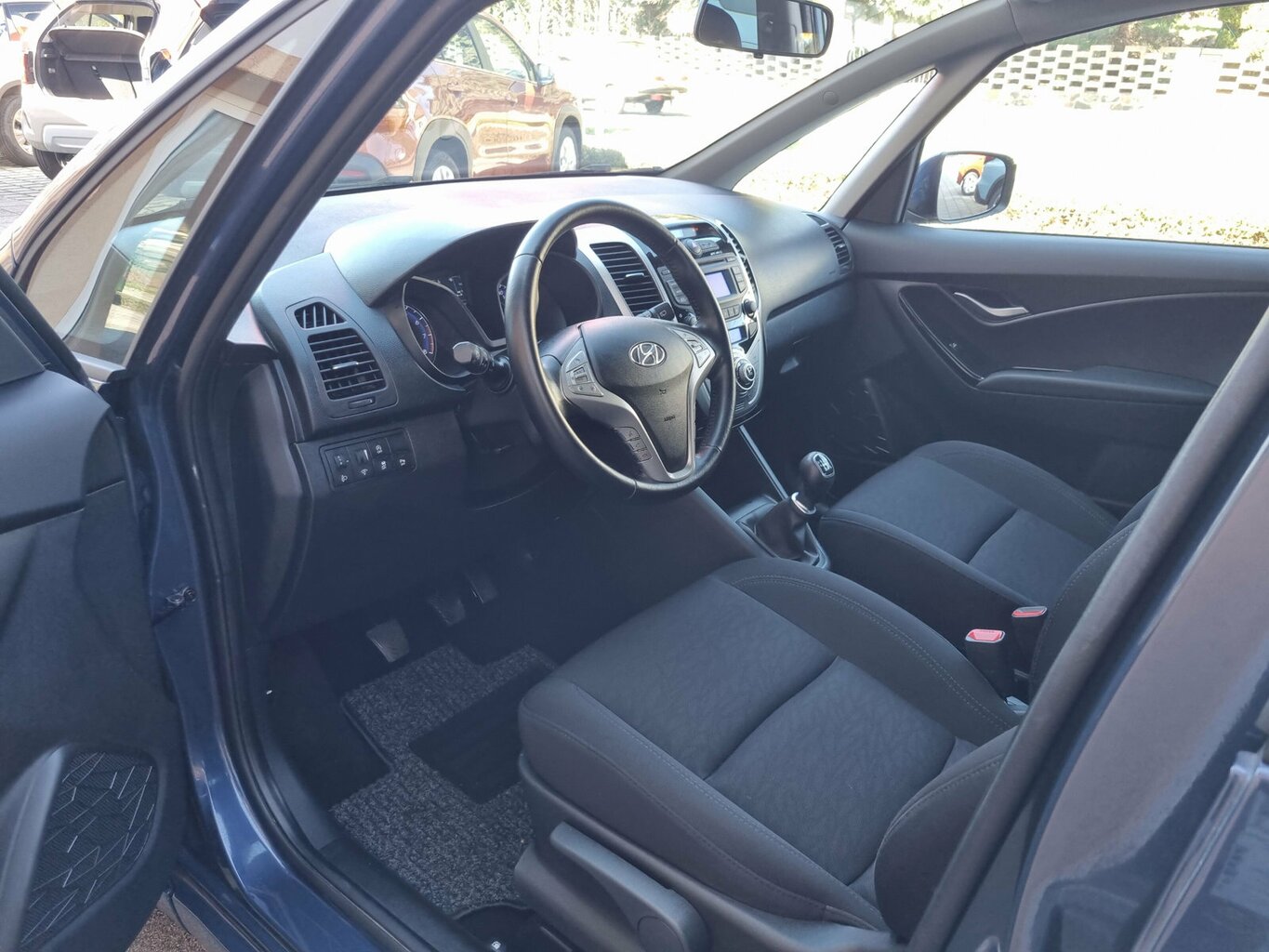 Fahrzeugabbildung Hyundai ix20 1. Hand *Scheckheft* *TOP Zustand*