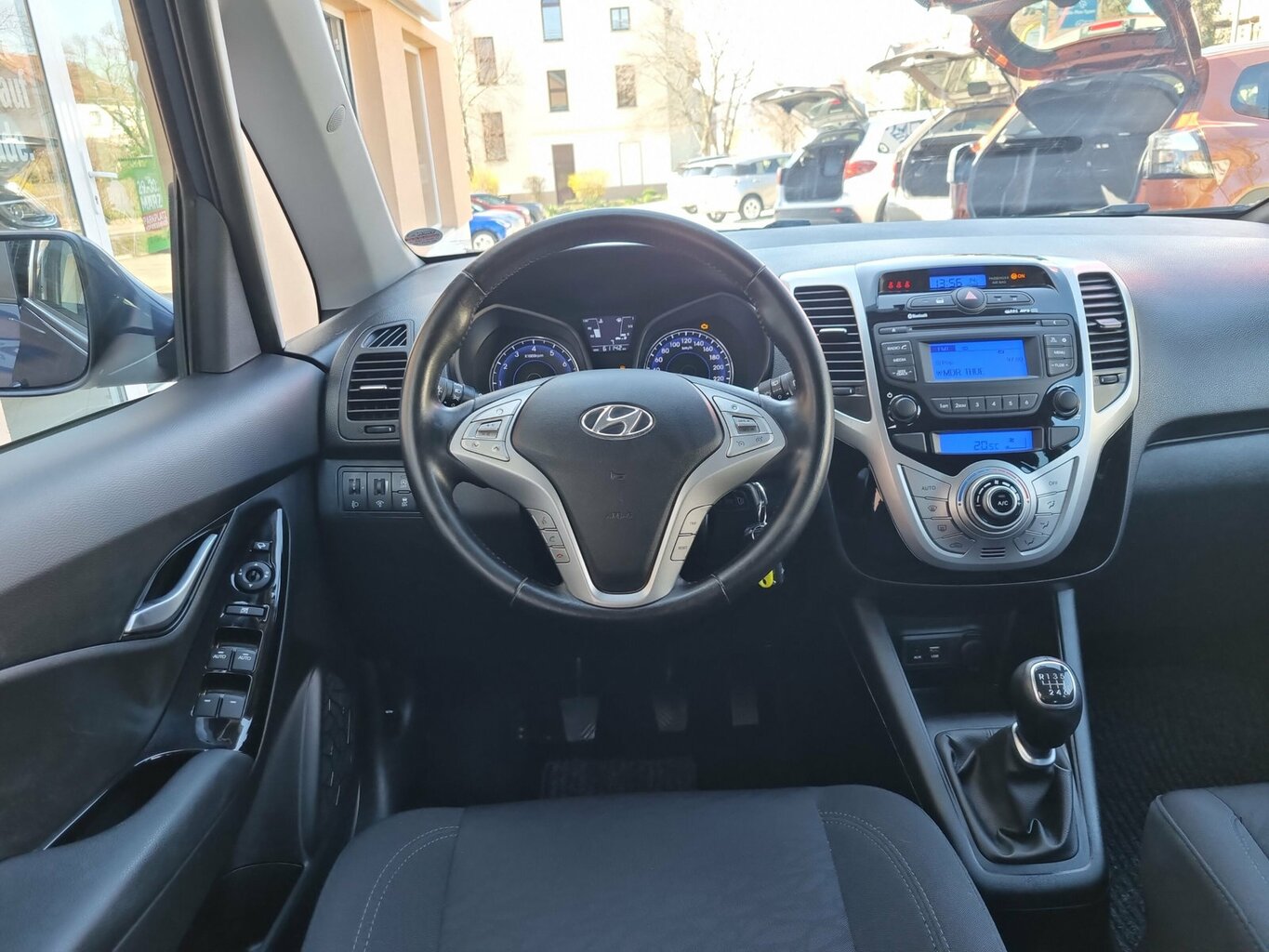 Fahrzeugabbildung Hyundai ix20 1. Hand *Scheckheft* *TOP Zustand*