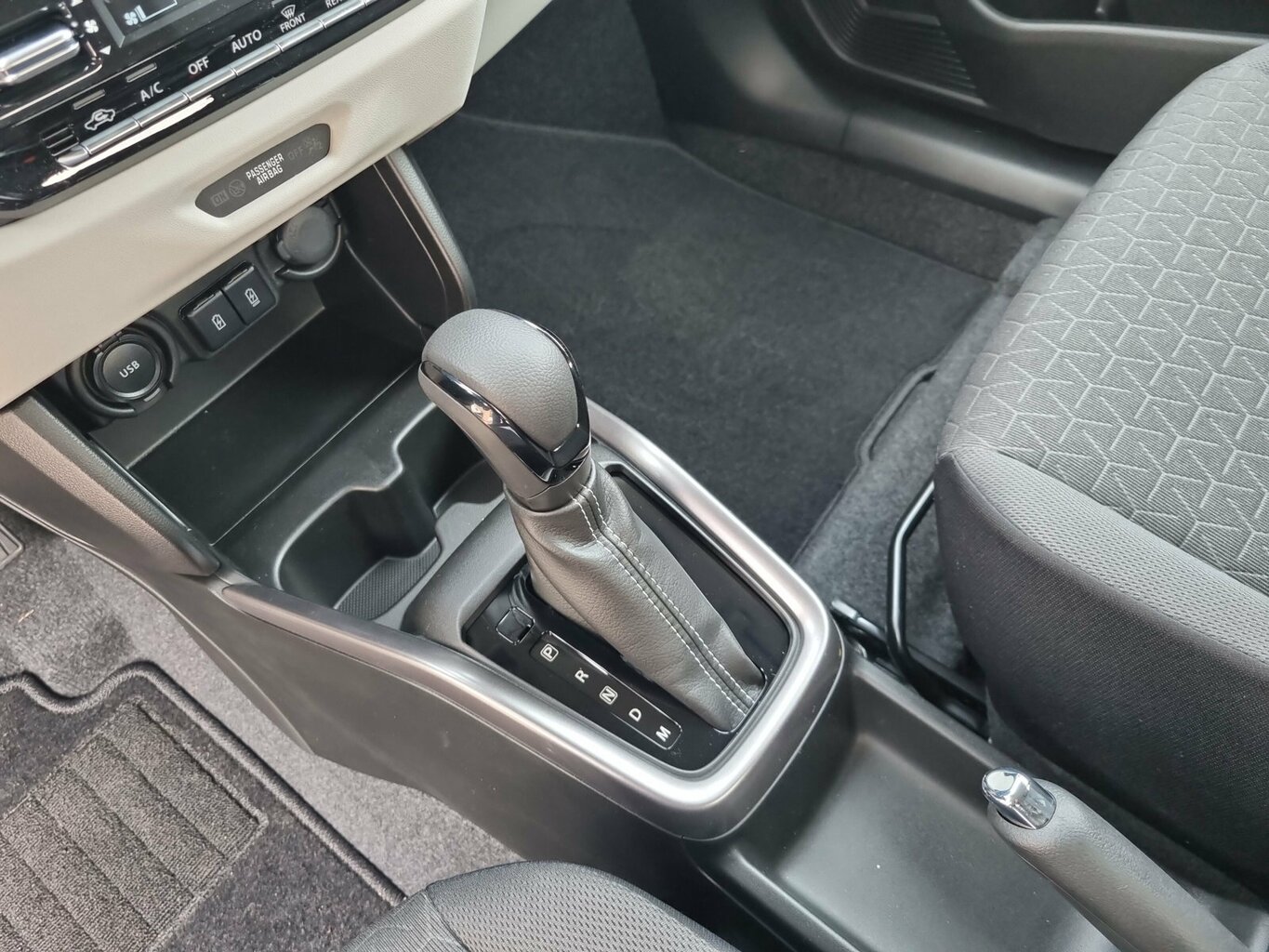 Fahrzeugabbildung Suzuki Swift Comfort+ *AUTOMATIK*...