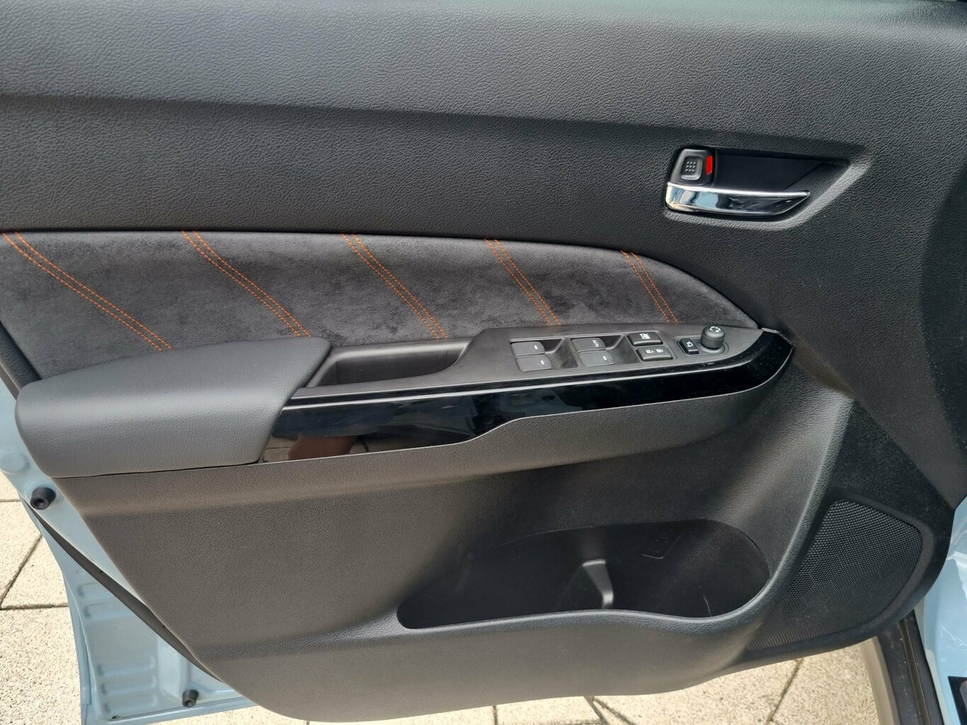Fahrzeugabbildung Suzuki Vitara 1.4 Comfort+ X-ITE | 8 Jahre Garantie...