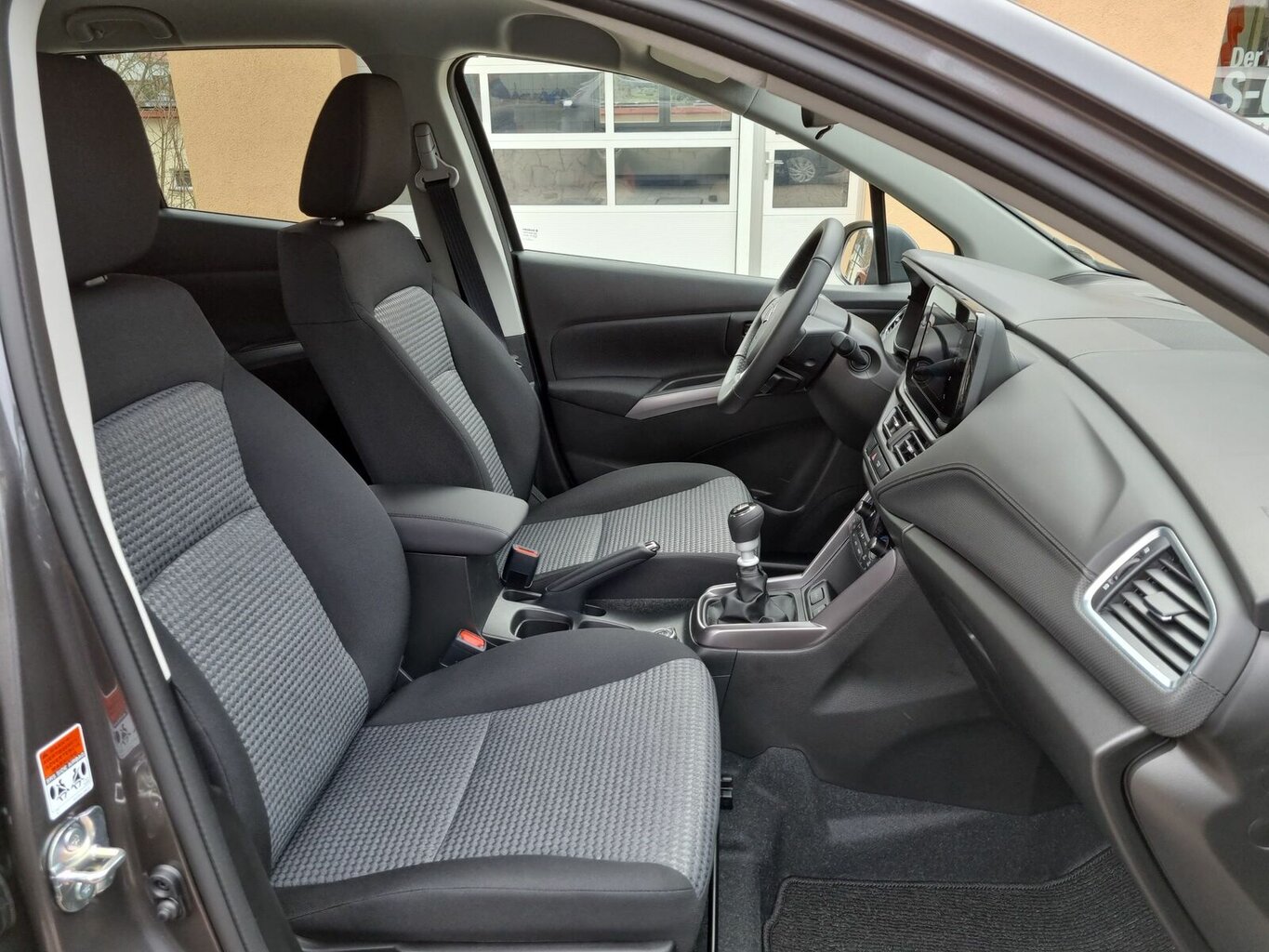 Fahrzeugabbildung Suzuki S-Cross Comfort