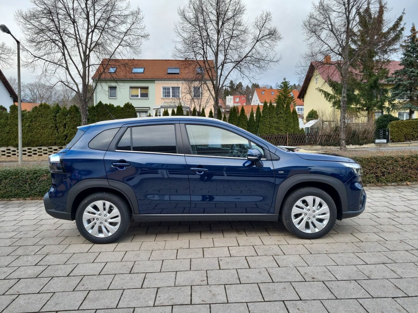 Fahrzeugabbildung Suzuki S-Cross Comfort