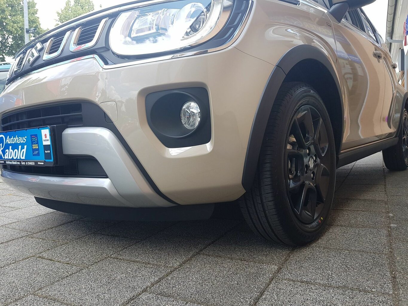 Fahrzeugabbildung Suzuki Ignis Comfort *Hybrid* 1. Hand