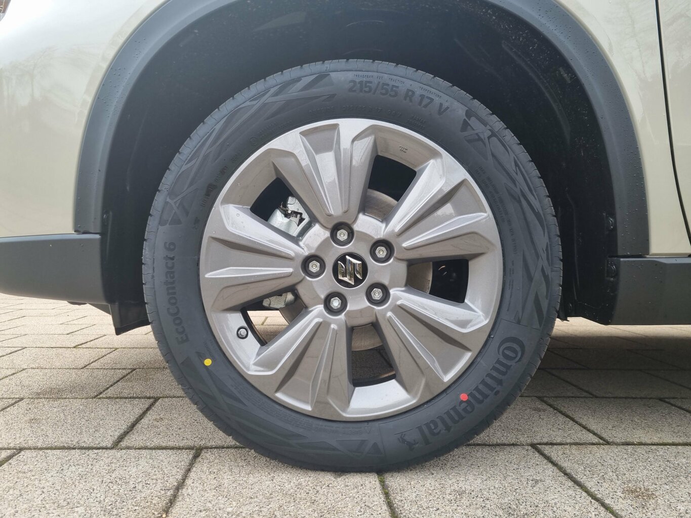 Fahrzeugabbildung Suzuki Vitara 1.4 Comfort Hybrid *LED* *Navi*