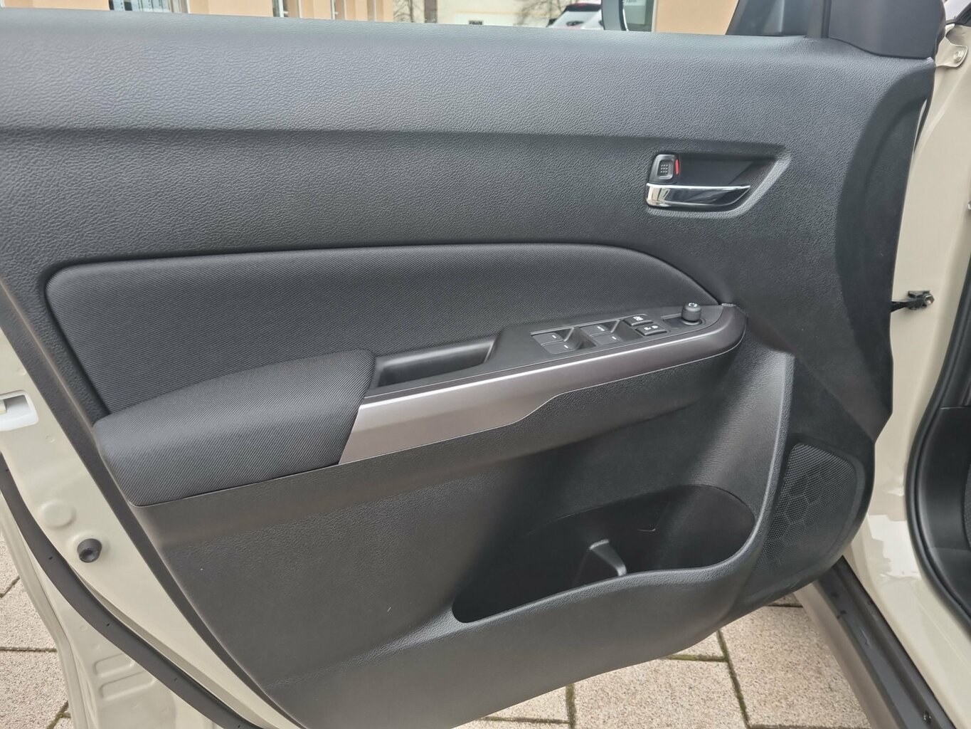 Fahrzeugabbildung Suzuki Vitara 1.4 Comfort Hybrid *LED* *Navi*